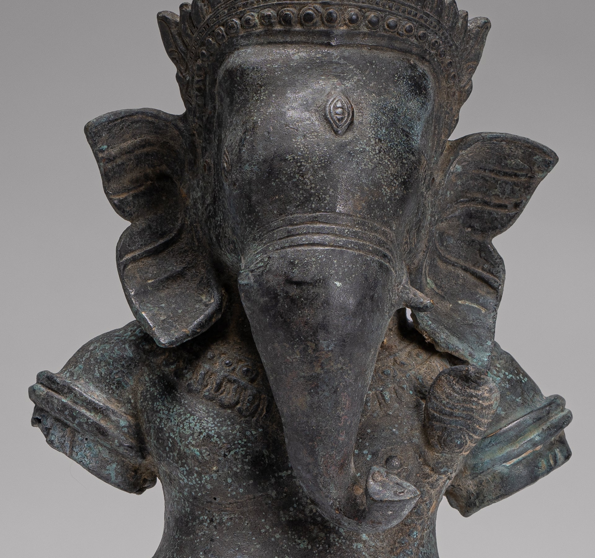 Elephant - Antique Khmer Style Mounted Bronze Bayon Style Elephant Statue - 37cm/15" Tall