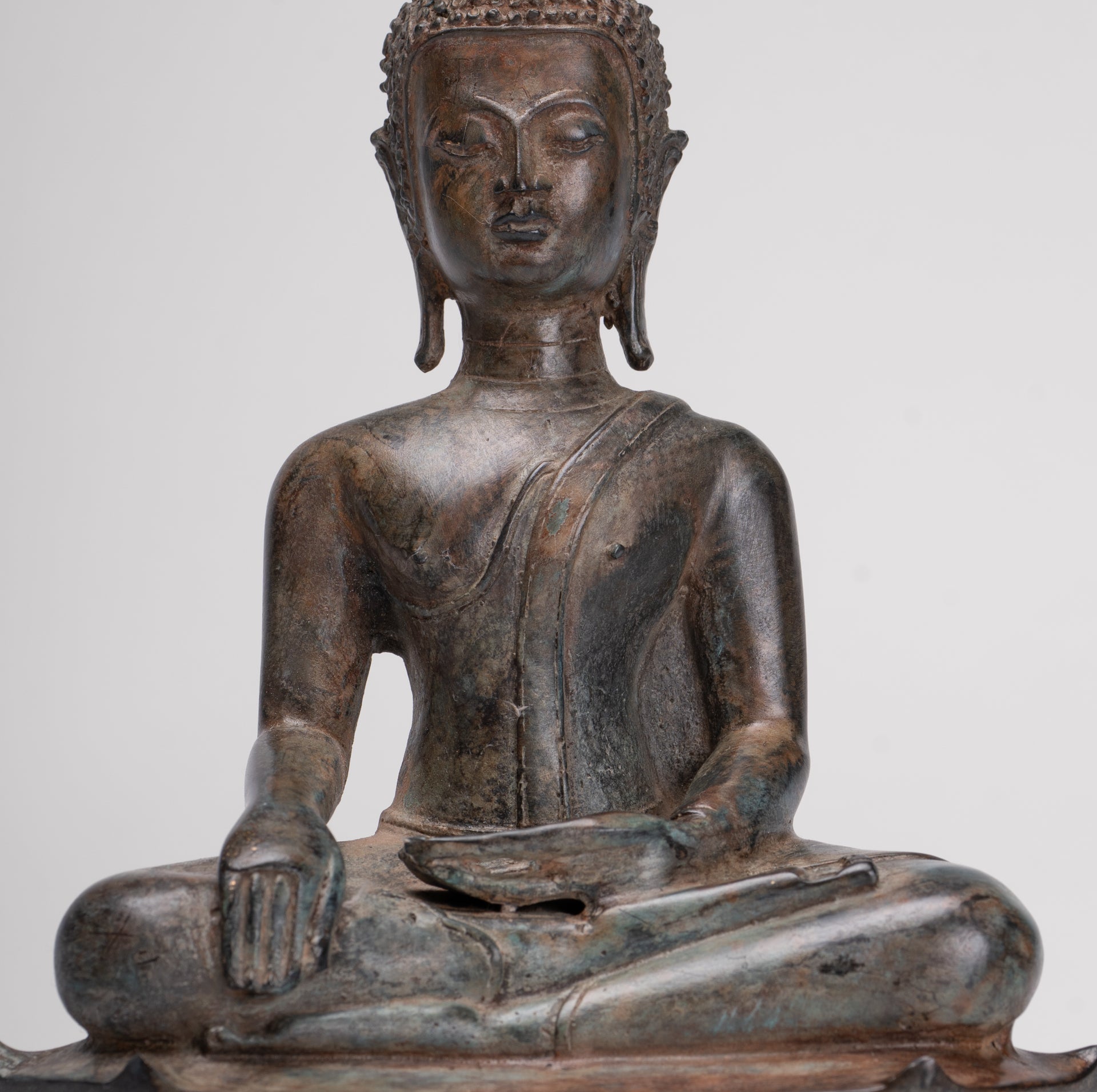 Buddha Statue - Antique Sukhothai Style Thai Enlightenment Buddha Statue - 24cm/10"