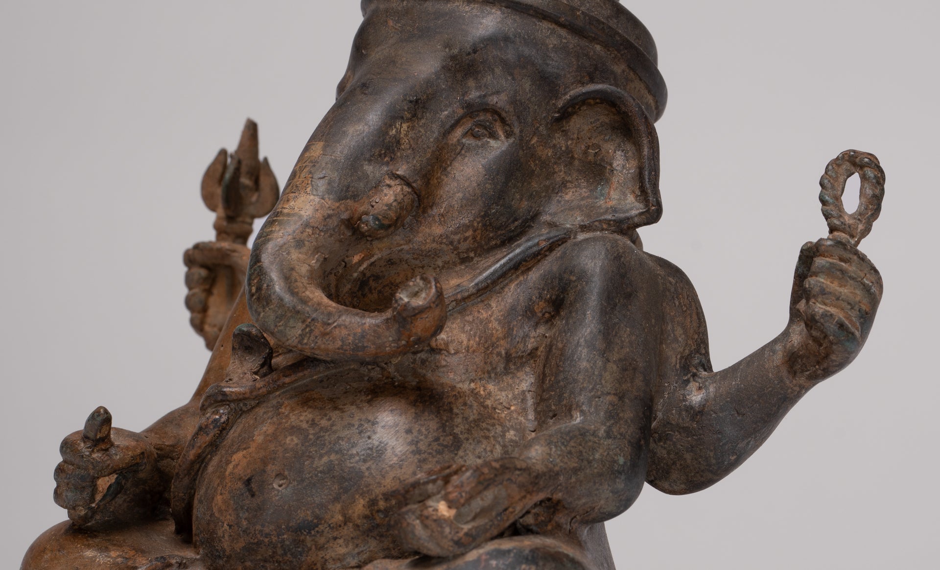 Ganesha Statue - Antique Thai Style Bronze Seated 4-Arm Ganesha Statue - 16cm/6"