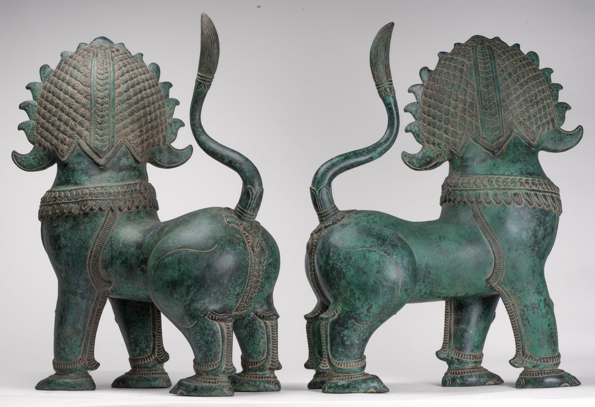 Antique Chinese Style Temple Guardian Lion Foo Dogs Imperial Lion - 66cm/26" (Pair)