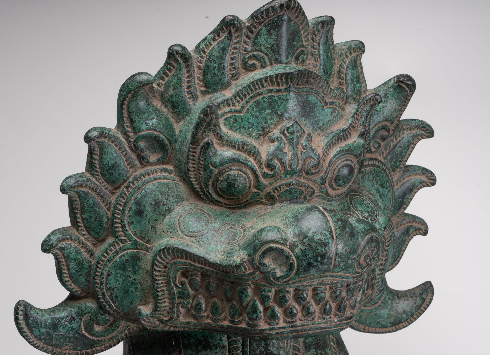 Antique Chinese Style Temple Guardian Lion Foo Dogs Imperial Lion - 66cm/26" (Pair)