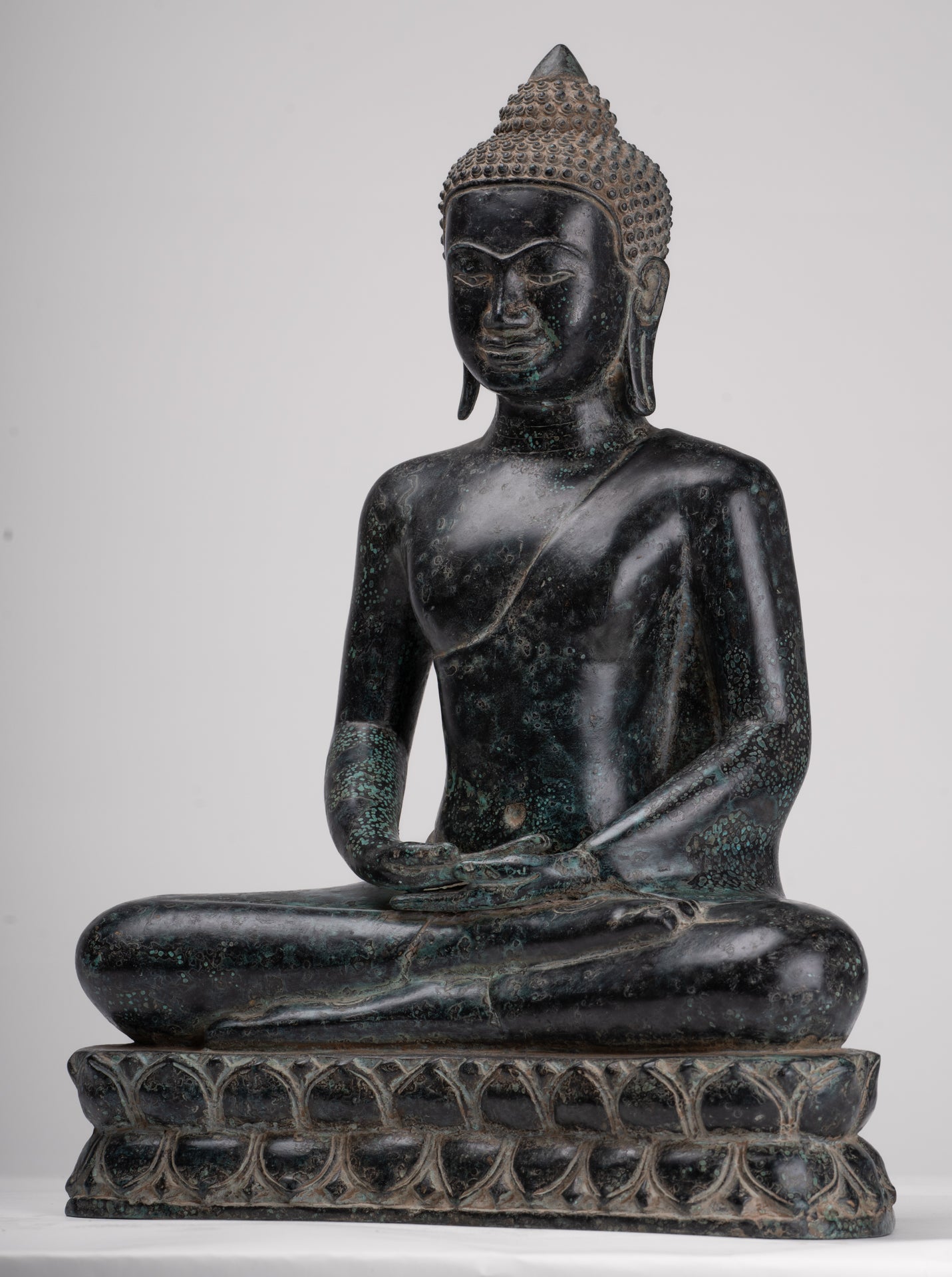 Buddha Statue - Antique Khmer Style Bronze Seated Meditation Buddha Statue - 42cm/17"