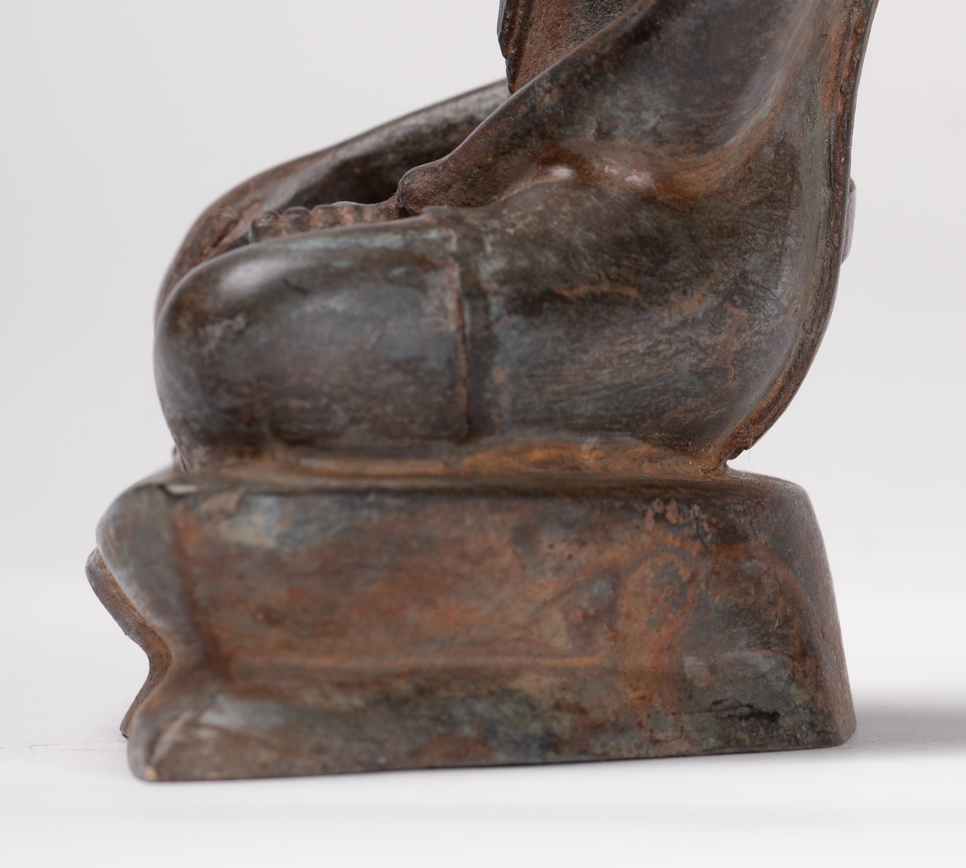 Buddha Statue - Antique Ayutthaya Style Seated Enlightenment Buddha Statue - 19cm/8"