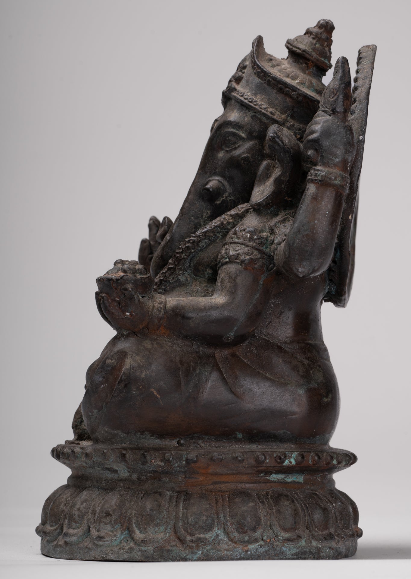 Ganesh - Antique Thai Style Bronze Seated Ganesha - 22cm/9"