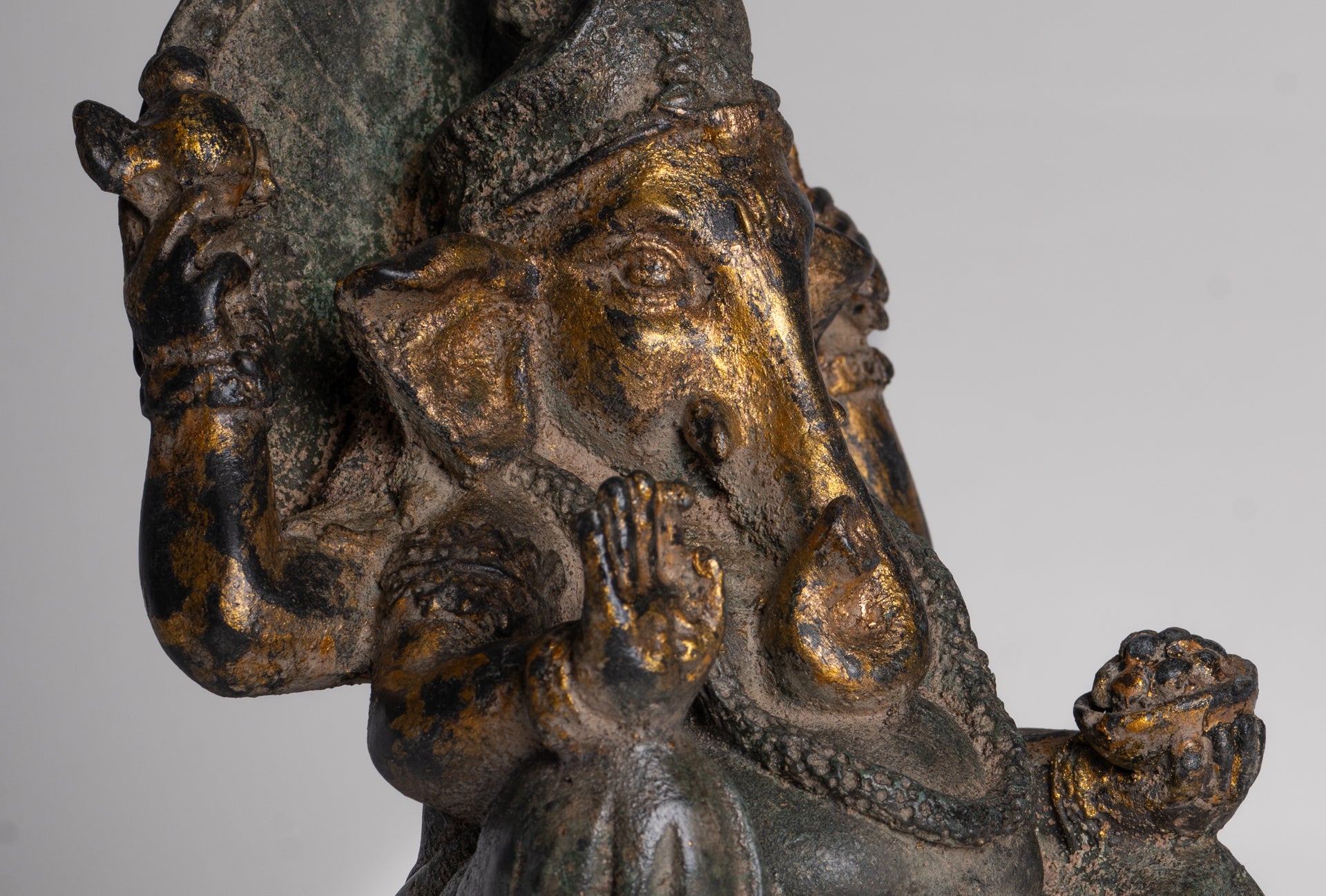 Ganesh - Antique Thai Style Bronze Seated Ganesha - 23cm/9"