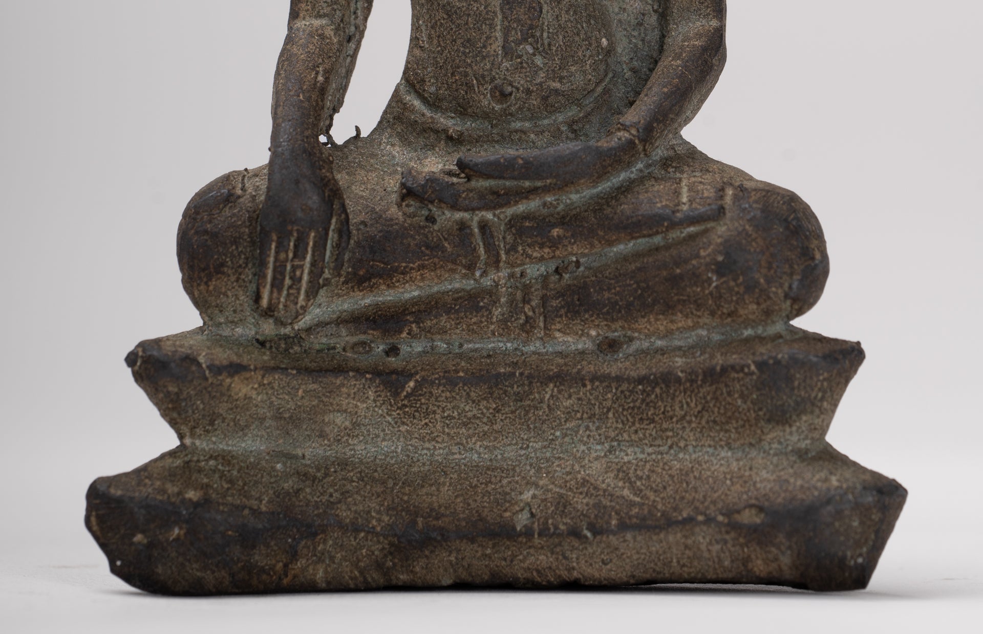 Buddha Statue - Antique Ayutthaya Style Seated Enlightenment Buddha Statue - 12.5cm/5"