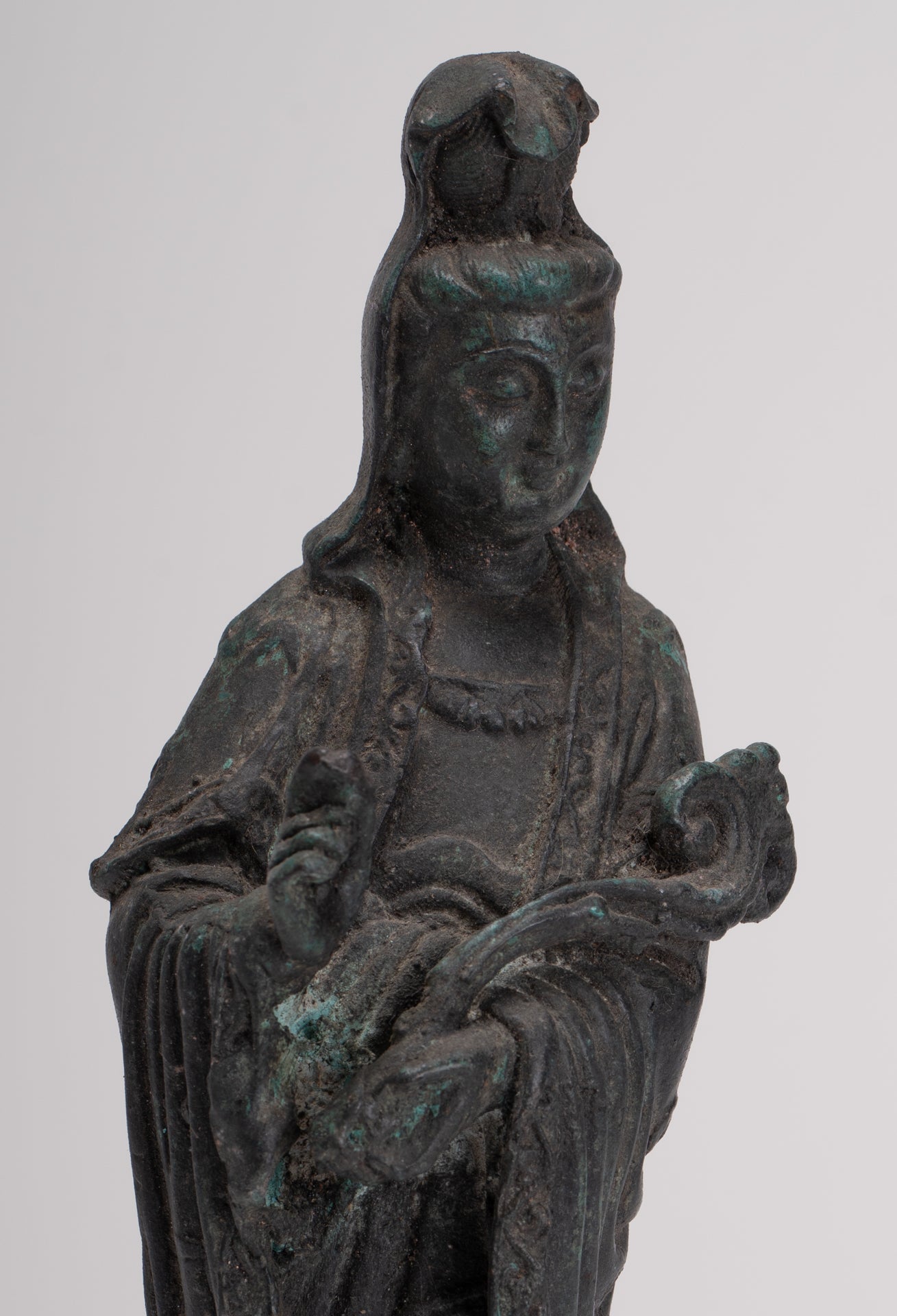 Antique Chinese Style Bronze Bodhisattvas Kwan Yin or Guanyin Statue - 26cm/10"