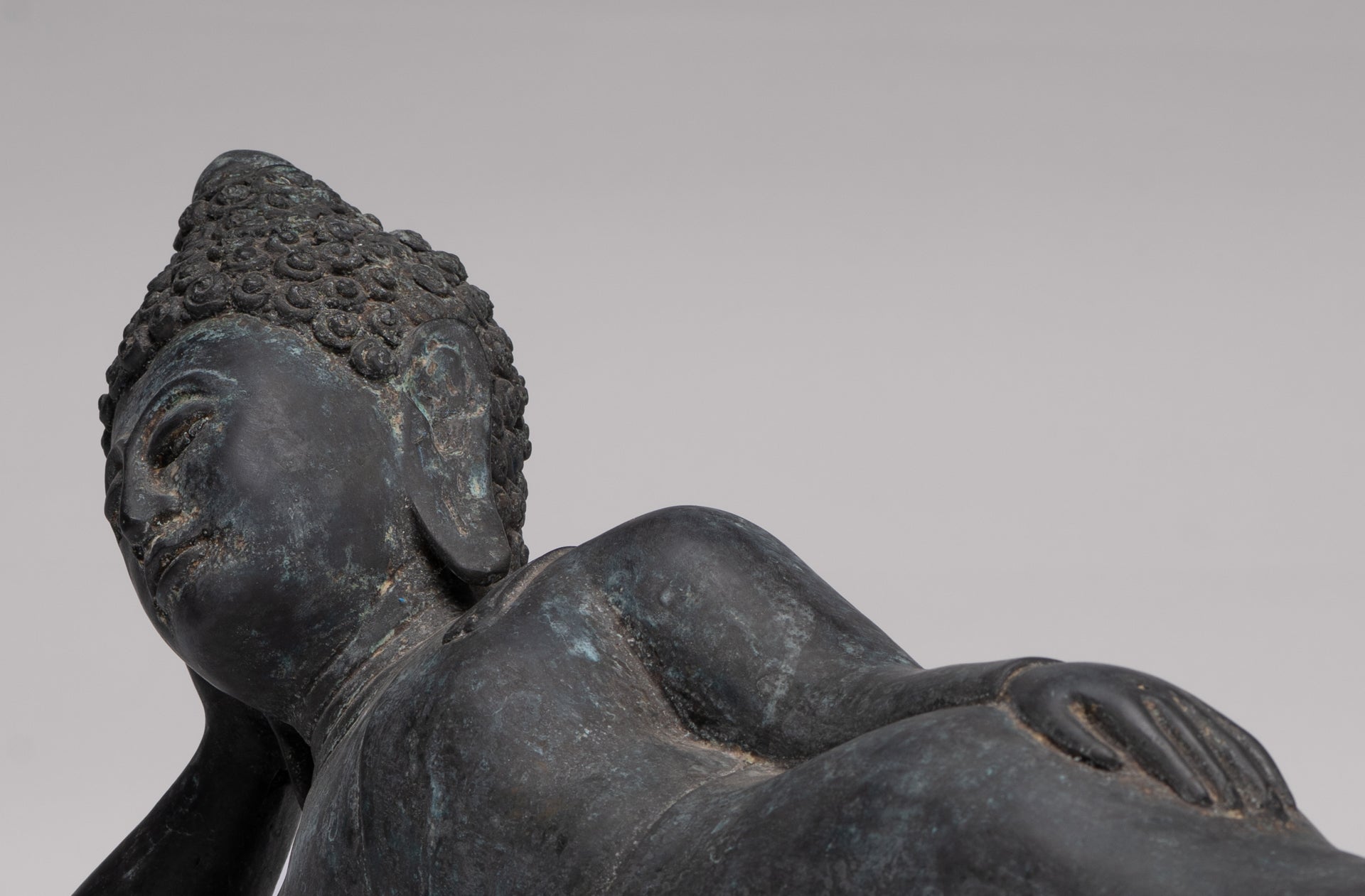 Buddha Statue - Antique Thai Style Bronze Chiang Saen Reclining Nirvana Buddha Statue - 66cm/26"