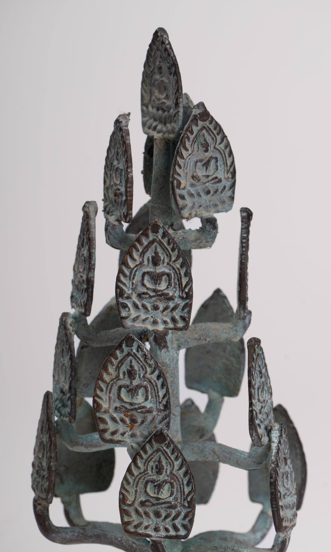 Buddha Sculpture - Antique Thai Style Bronze Seated Meditation Buddha Statues - 18cm/7" 