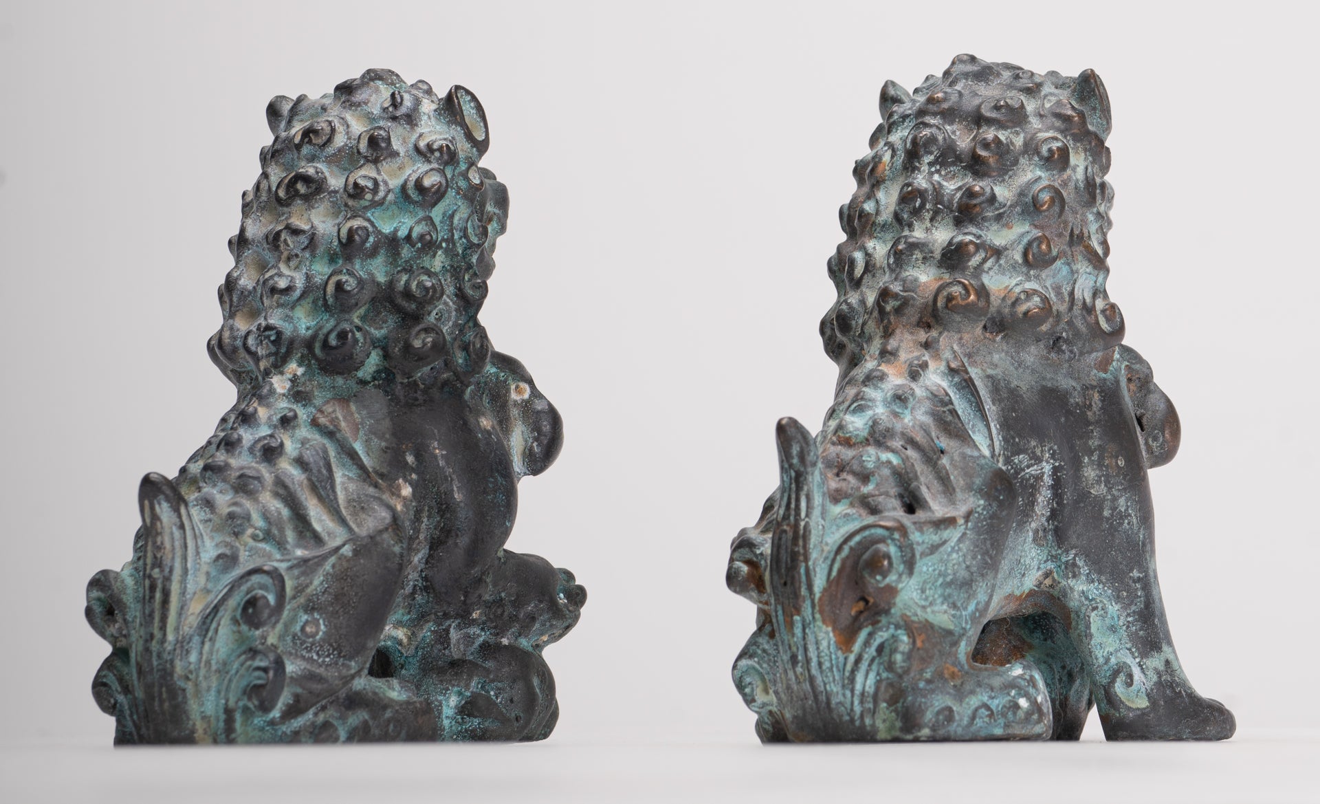 Lions gardiens de temple de style chinois antique Lions Shishi Foo Dogs Lions impériaux (paire) - 10,5 cm/4"