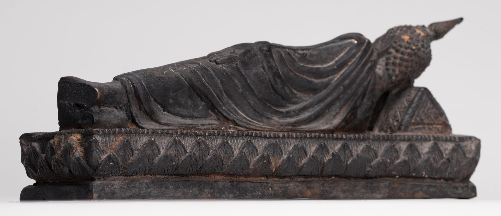 Buddha Statue - Antique Thai Style Bronze Sukhothai Reclining Nirvana Buddha Statue - 28cm/11"