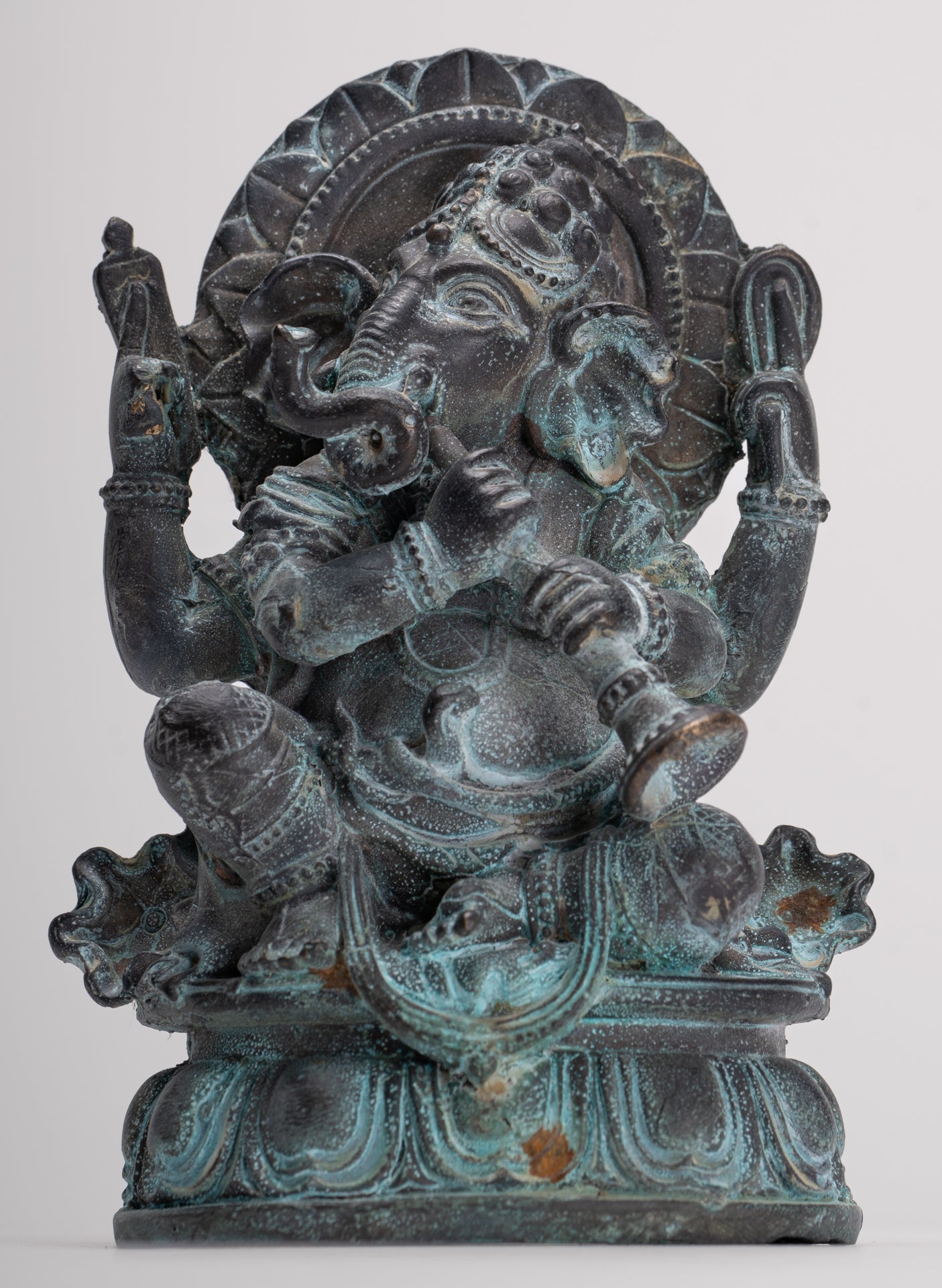 Ganesh - Antique Thai Style Bronze Seated Ganesh Statue  - 15.5cm/6"