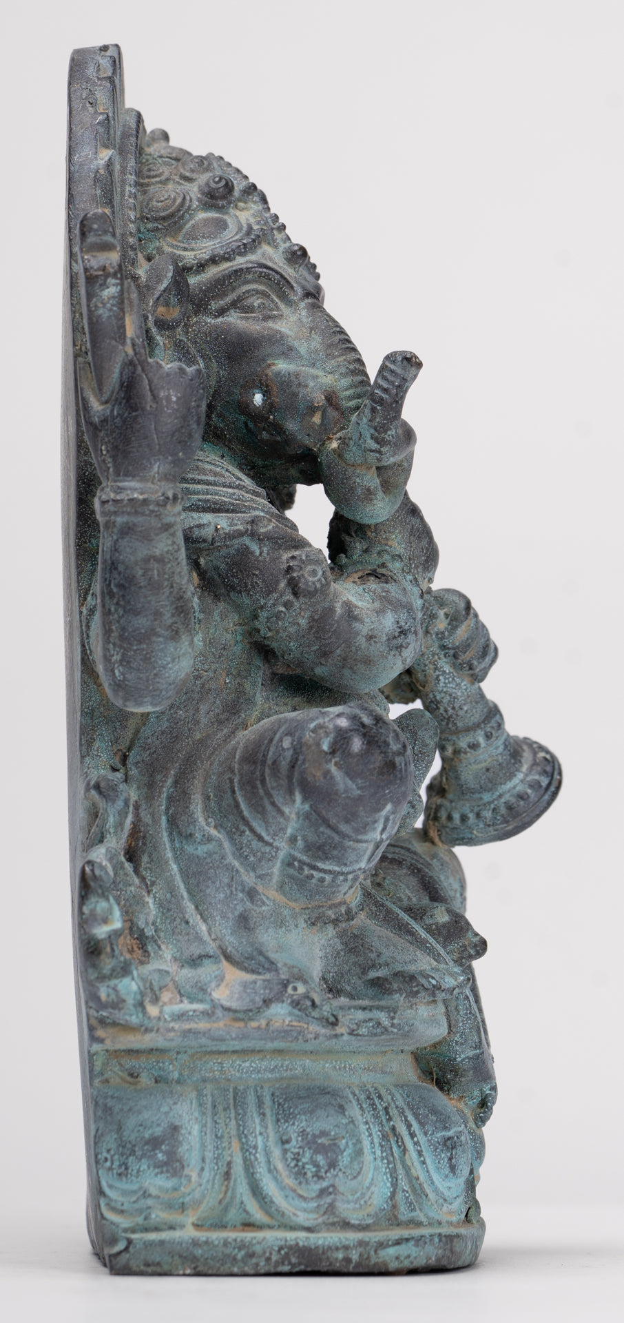 Ganesh - Antique Thai Style Bronze Seated Ganesh Statue  - 15.5cm/6"