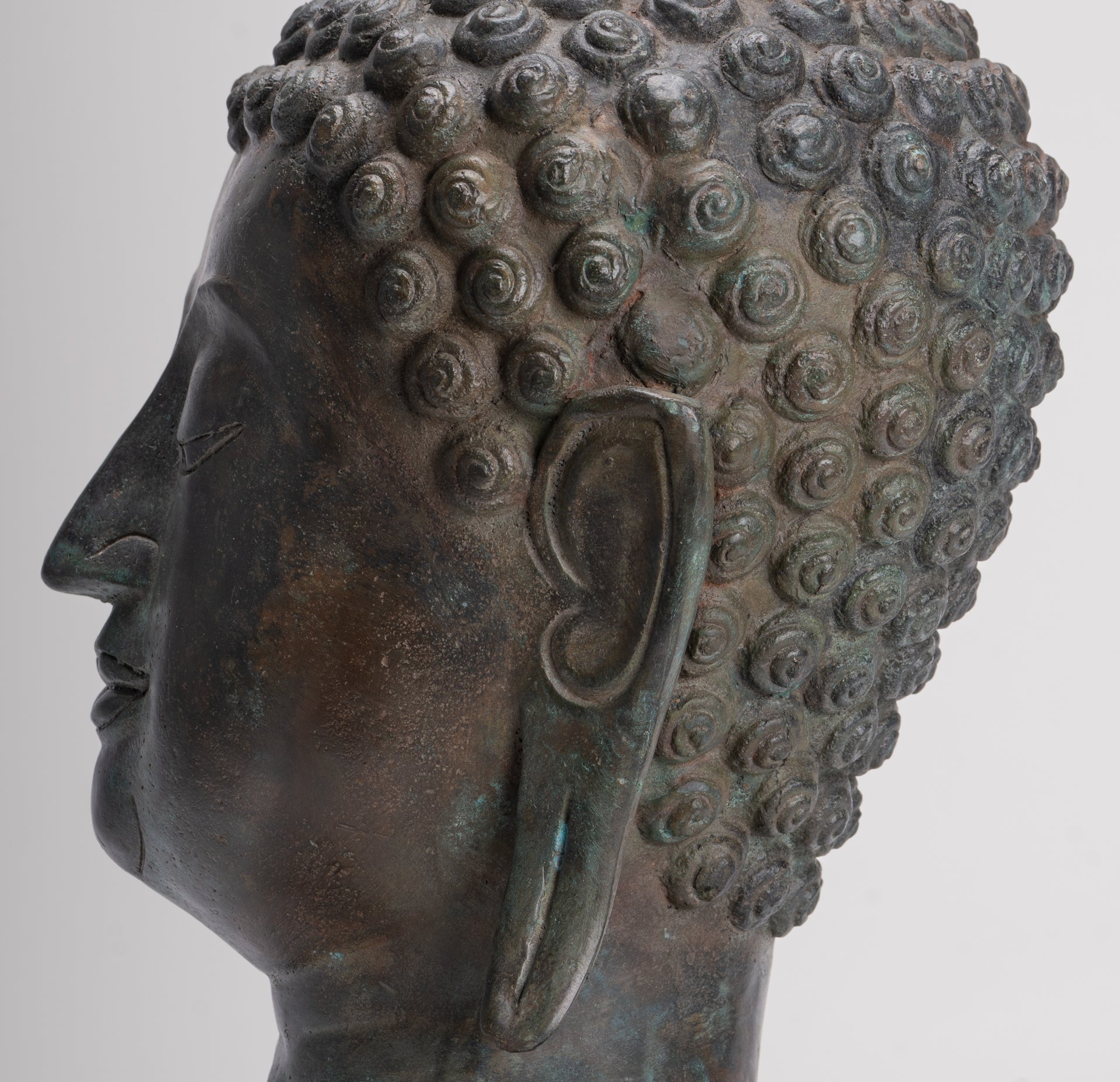 Buddha Head - Antique Thai Style Chiang Saen Mounted Bronze Buddha Head - 45cm/18"
