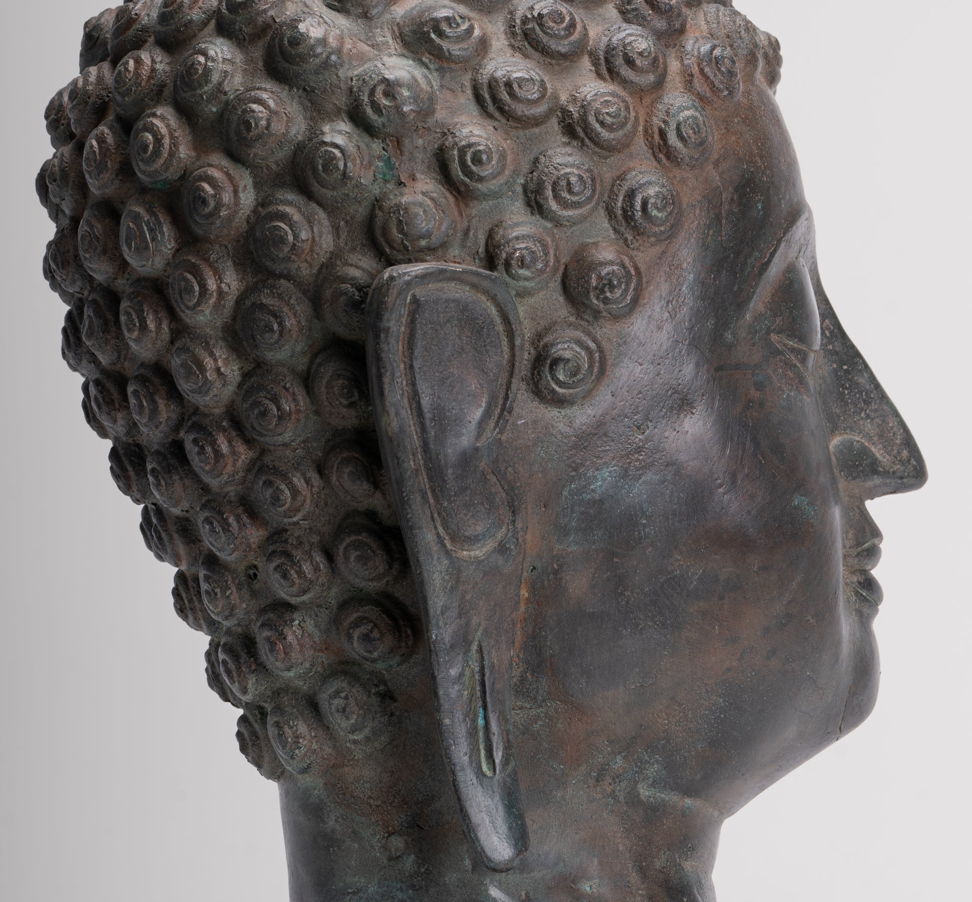 Buddha Head - Antique Thai Style Chiang Saen Mounted Bronze Buddha Head - 45cm/18"