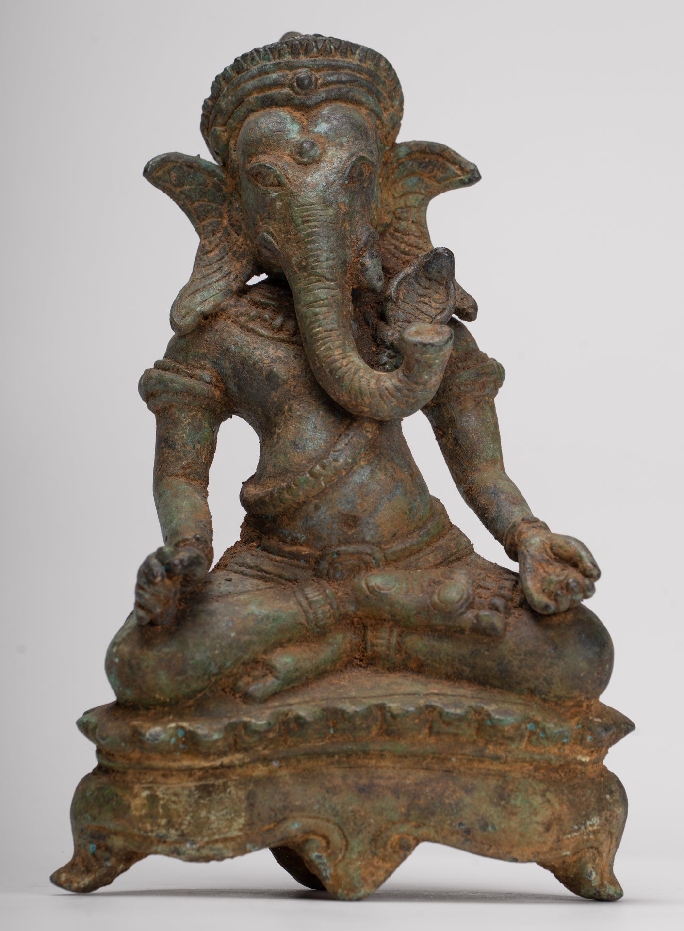 Ganesha Statue - Antique Thai Style Bronze Seated Ganesh Statue - 17.5cm/7"