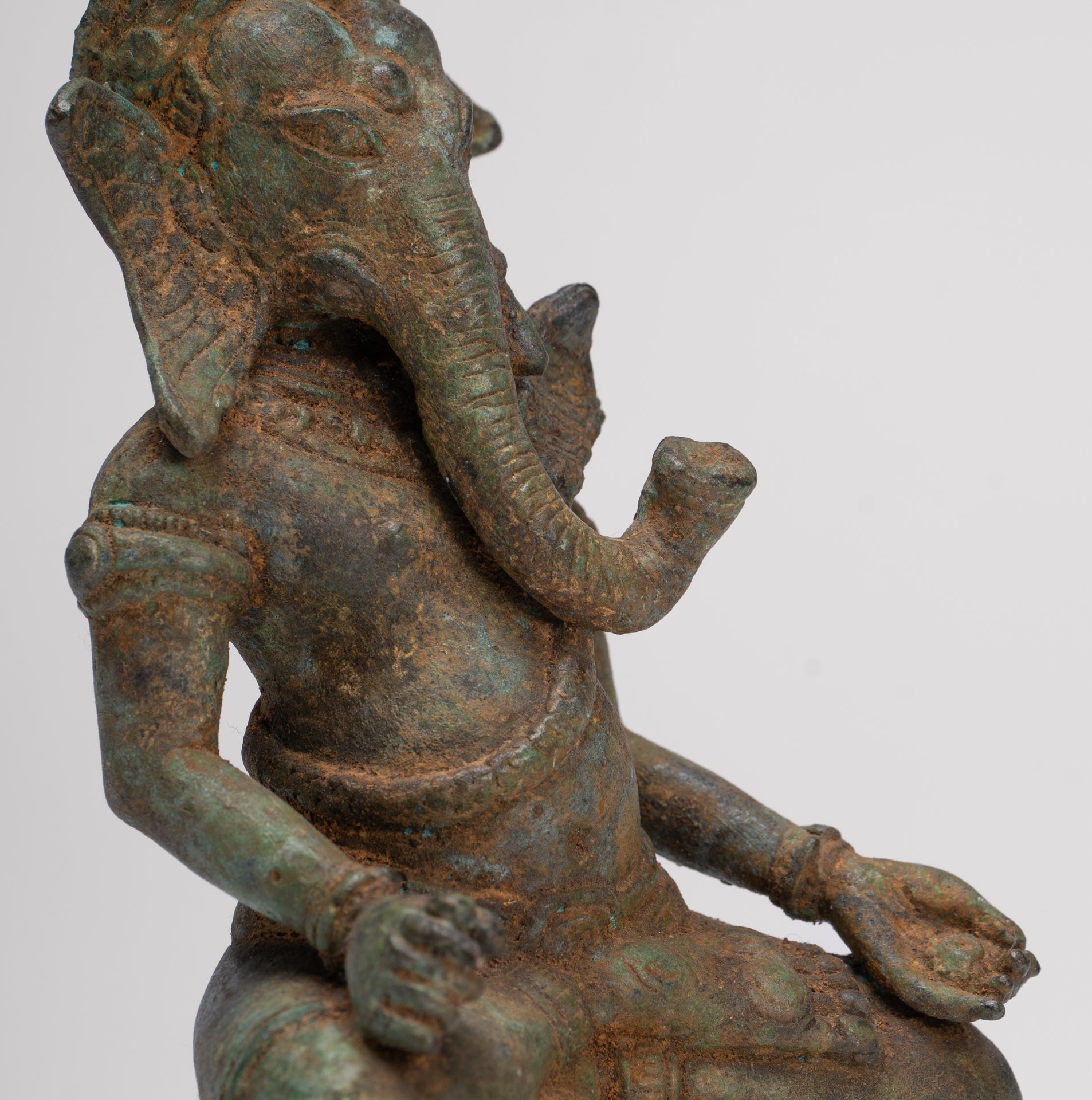 Ganesha Statue - Antique Thai Style Bronze Seated Ganesh Statue - 17.5cm/7"