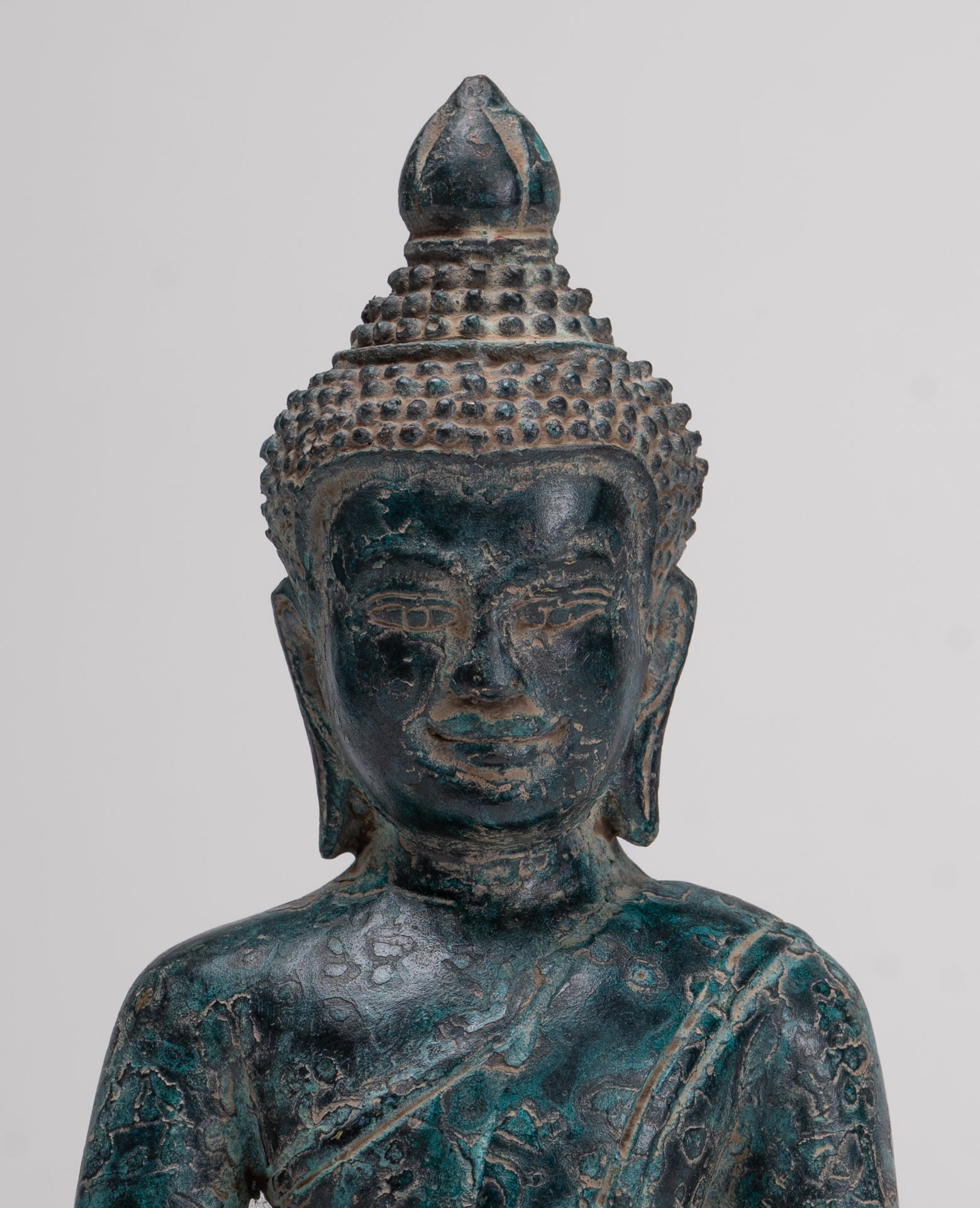 Buddha Statue - Antique Khmer Style Bronze Meditation Buddha Statue - 18cm/7"