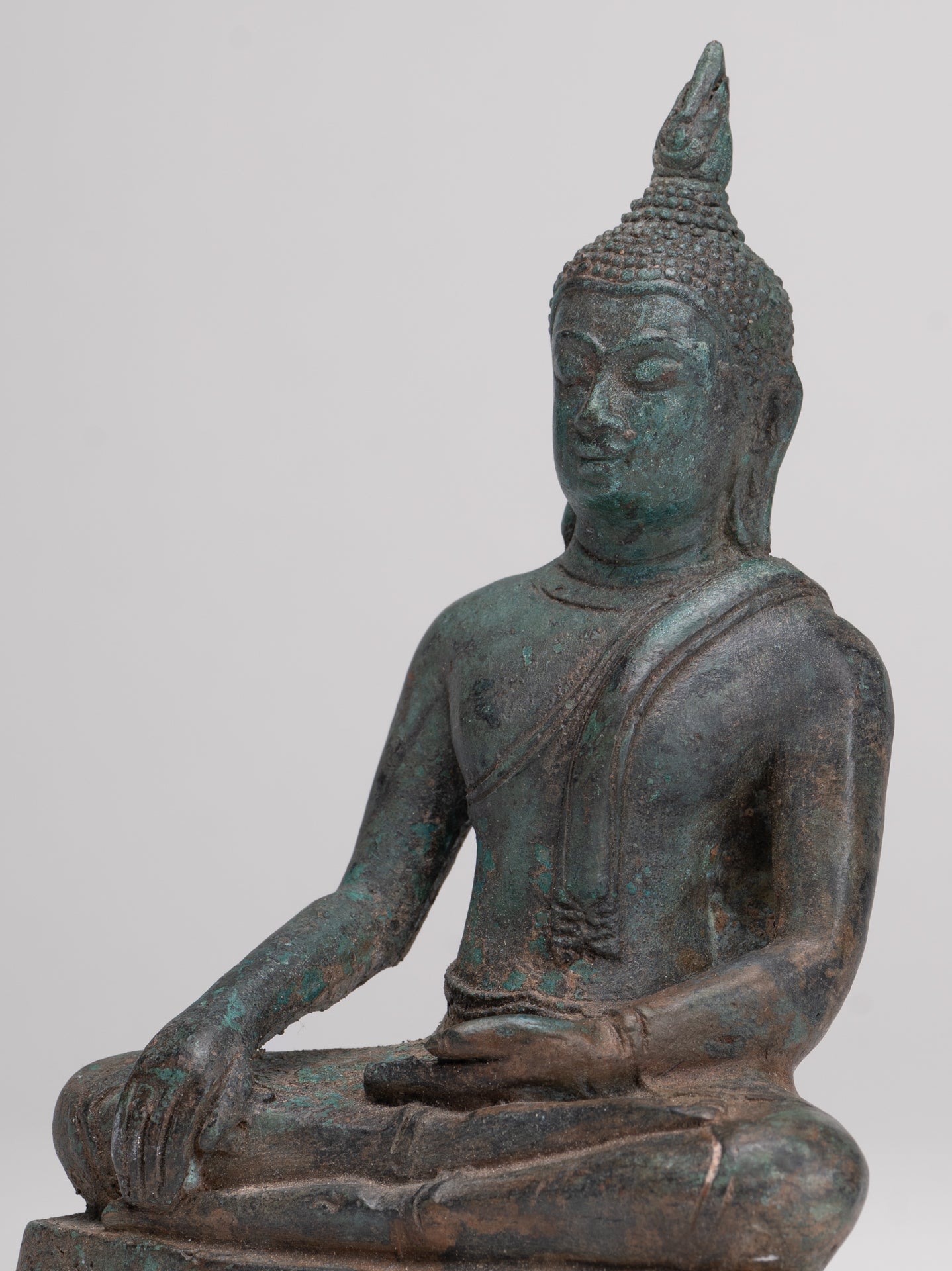 Buddha Statue - Antique Sukhothai Style Thai Enlightenment Buddha Statue - 16cm/6"