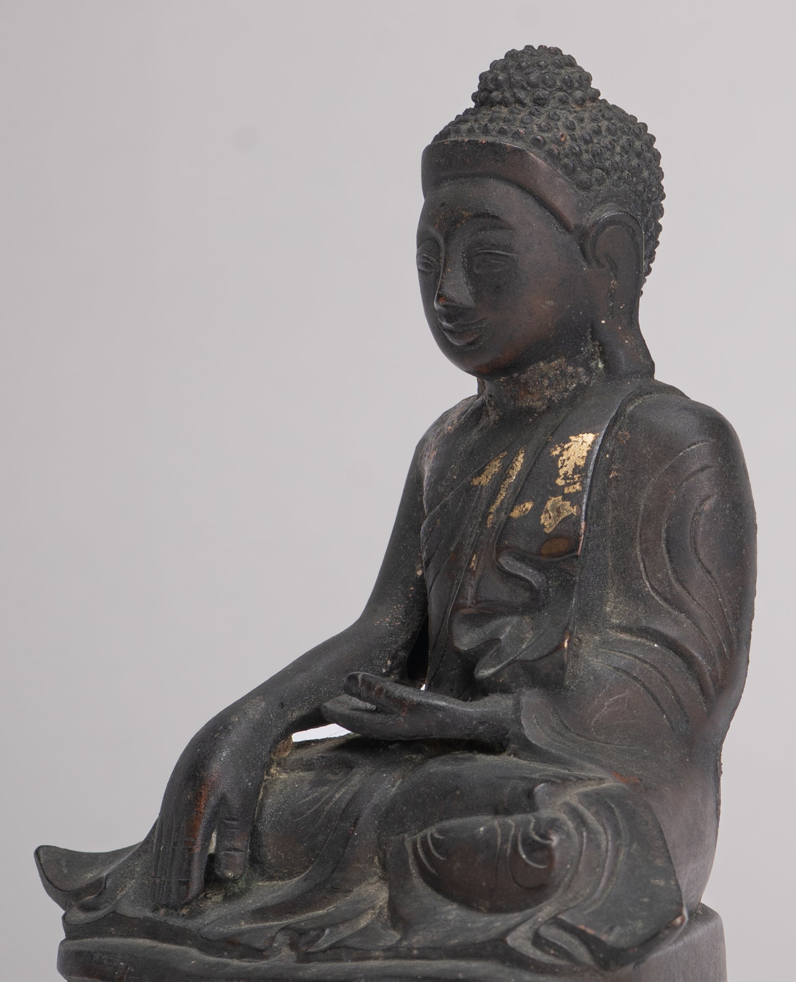 Buddha Statue im antiken Burmesischen Stil Holz Mandalay Aufklärung Buddha Statue mit 54cm/22"
