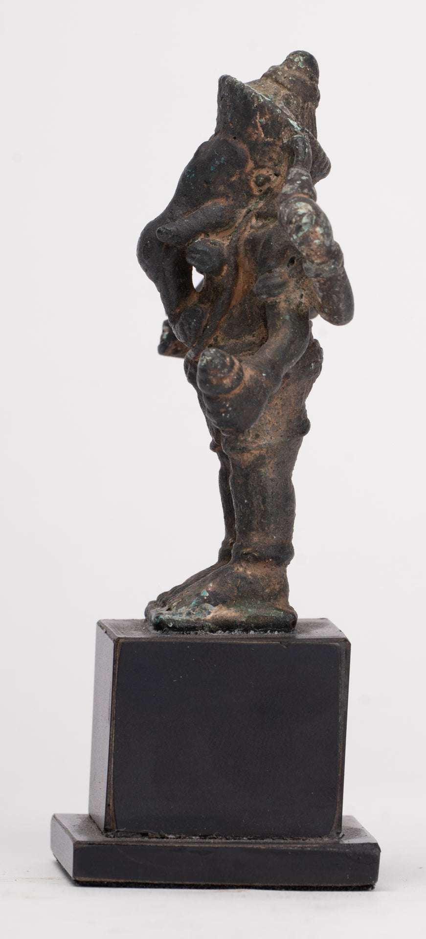 Antike Ganesha-Statue aus Bronze im Khmer-Stil – 11 cm.