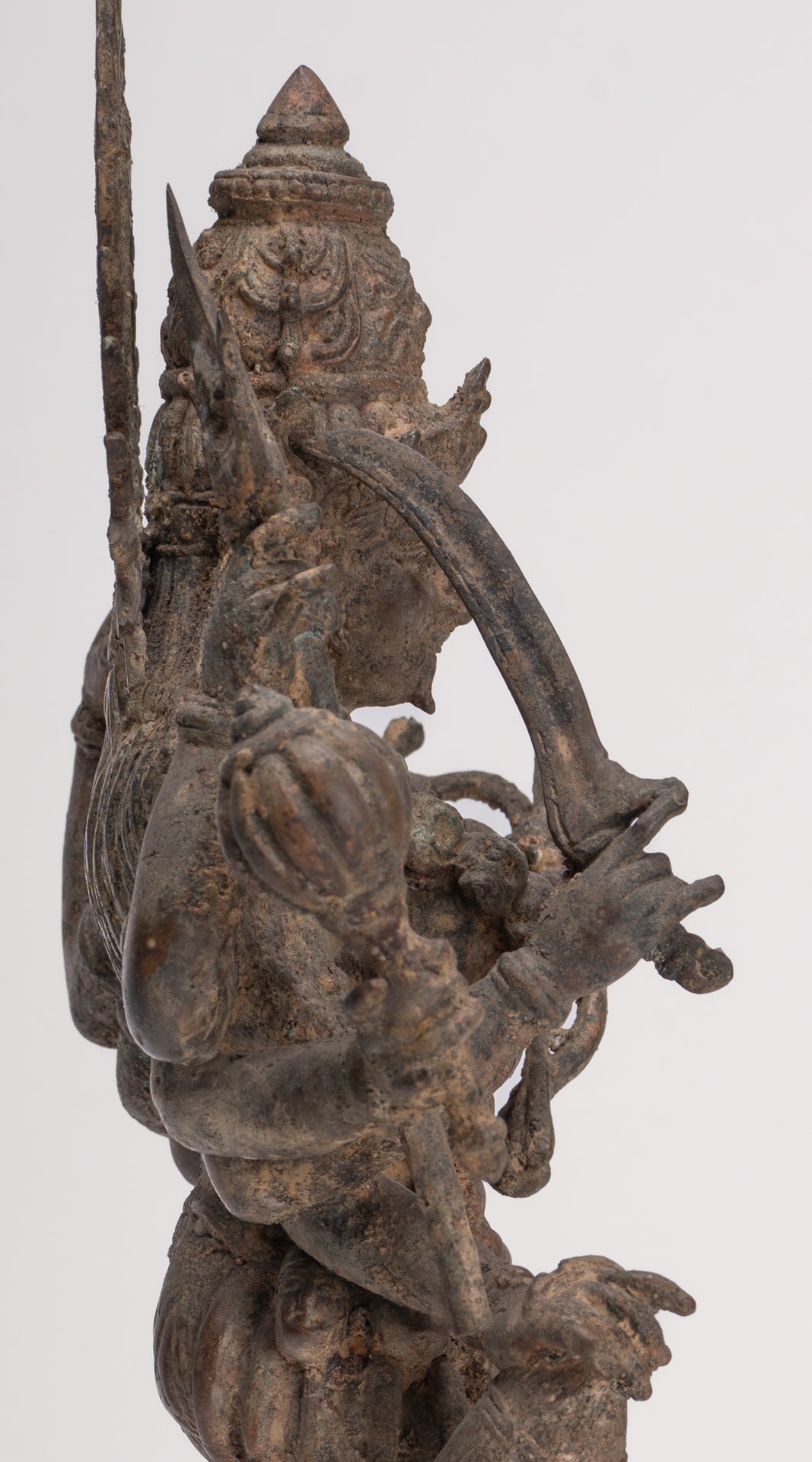 Statue de Kali - Statue de Kali ou Mahakali debout en bronze de style Java antique Majapahit - 43 cm/17"
