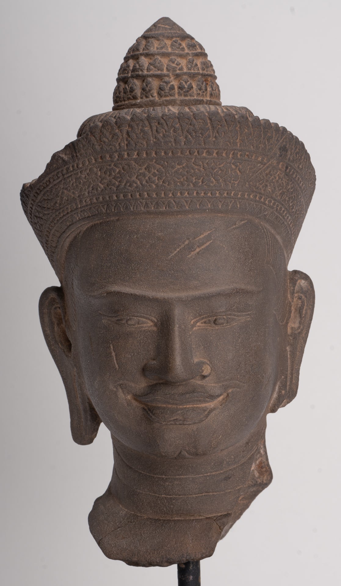 Testa Khmer Vishnu montata su pietra in stile Angkor Wat antico - 29 cm / 12"