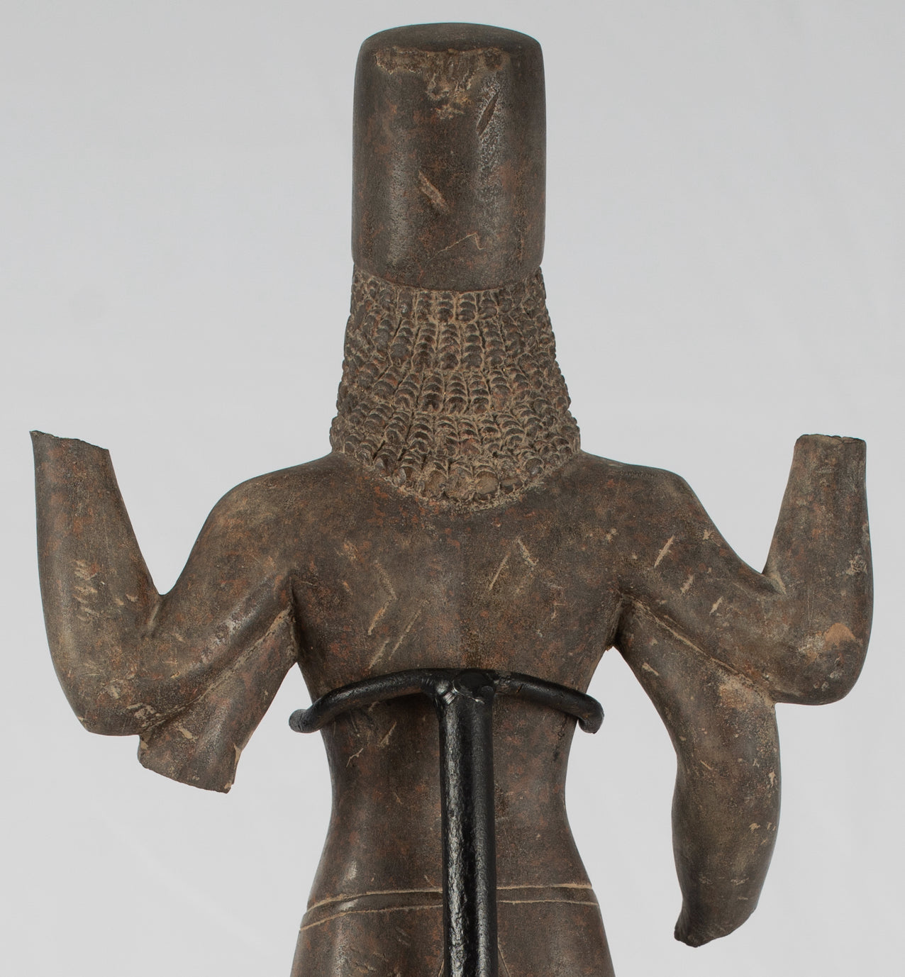 Vishnu-Statue – antiker Khmer-Sandstein-Vishnu-Torso im Phnom-Da-Stil – 43 cm/17 Zoll