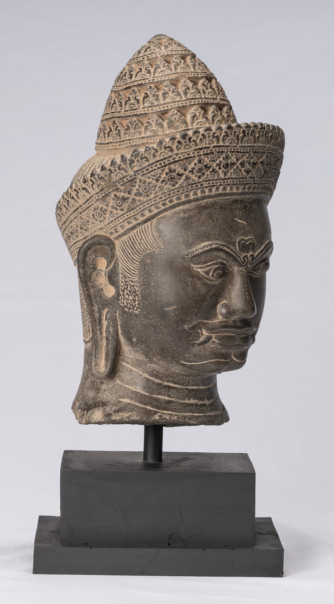 Guardian Statue-Antique Khmer Stone Banteay Srei Style Yaksha Temple Guardian-43cm/17 "