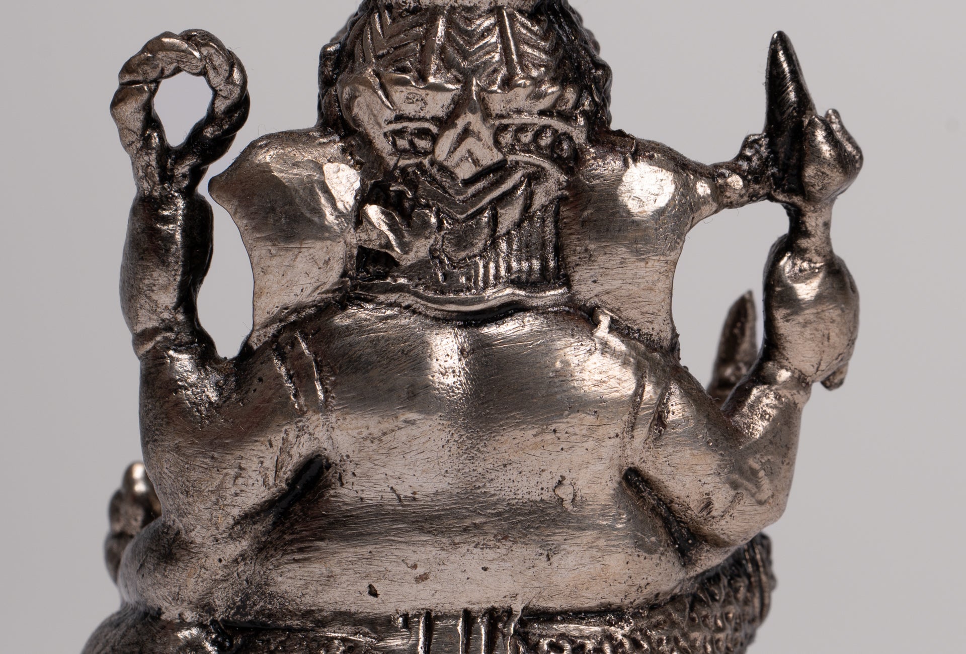 Ganesha Statue - Antique Thai Style Bronze Seated Silver Ganesha Statue - 8.5cm/3"