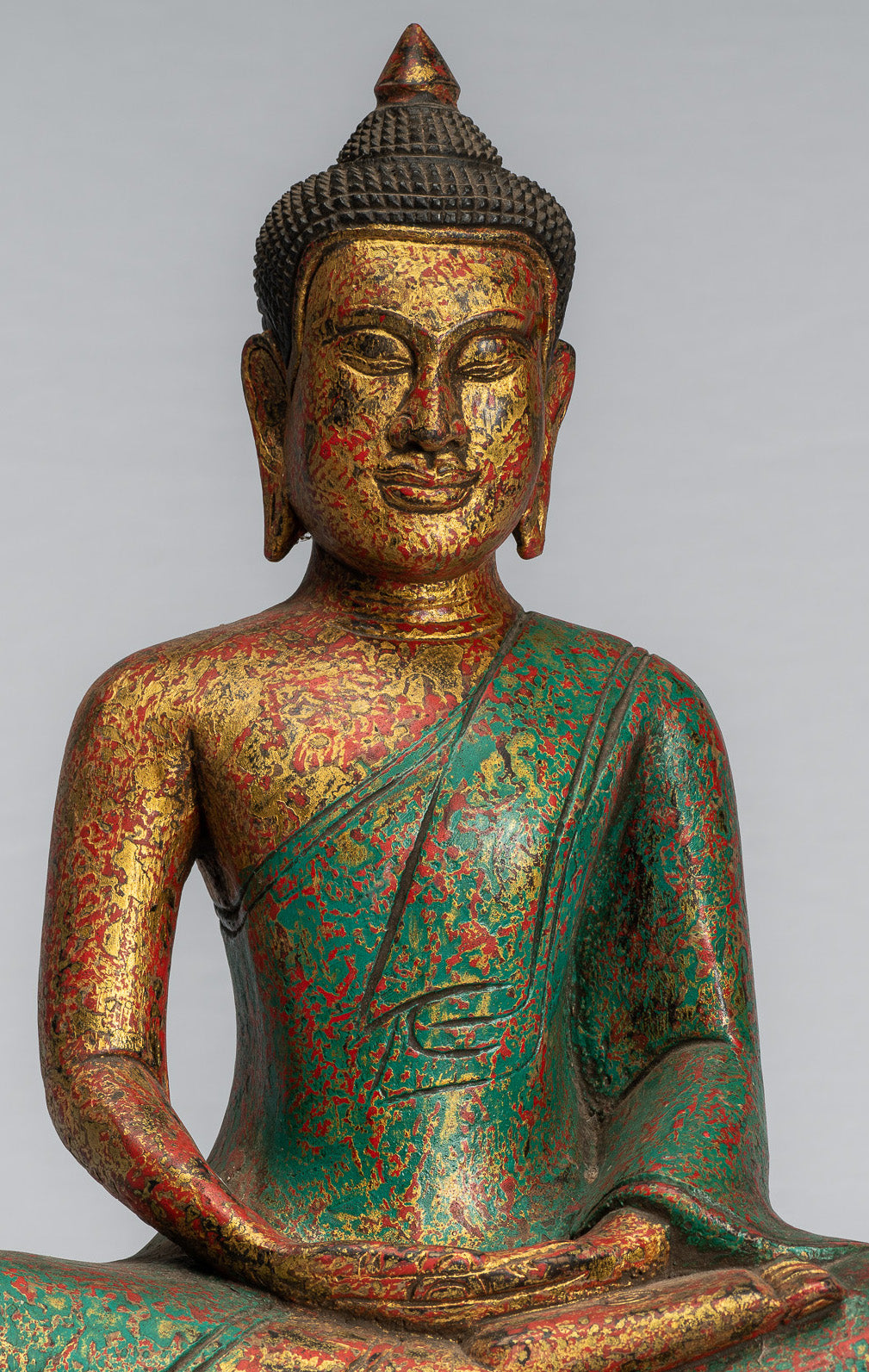 Antike sitzende Buddha-Statue aus Holz im Khmer-Stil, Dhyana-Meditations-Mudra – 37 cm.