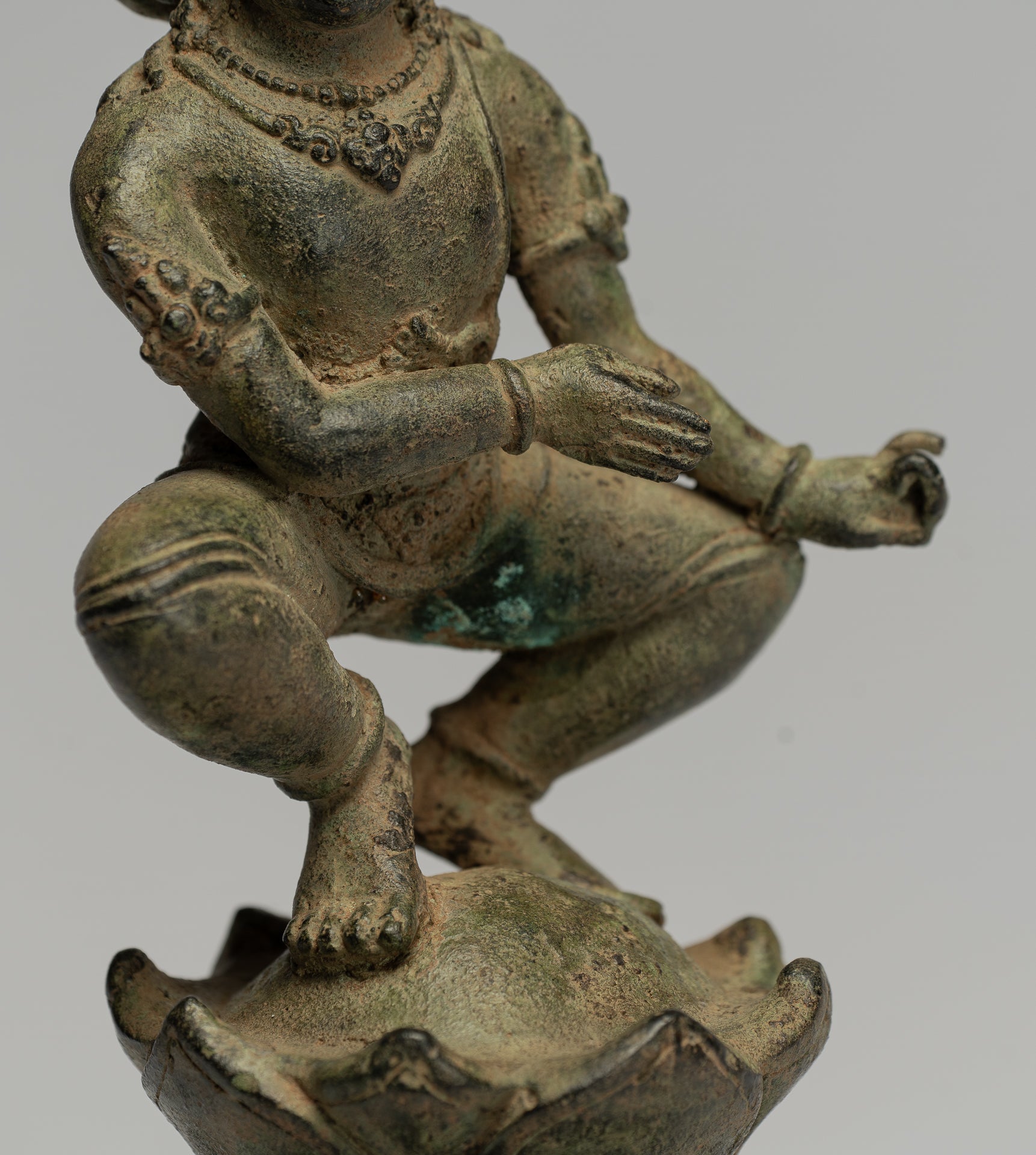 Tara Statue-Antique Java Style Majapahit Seated Bronze Devi Tara Statue-26cm/10 "
