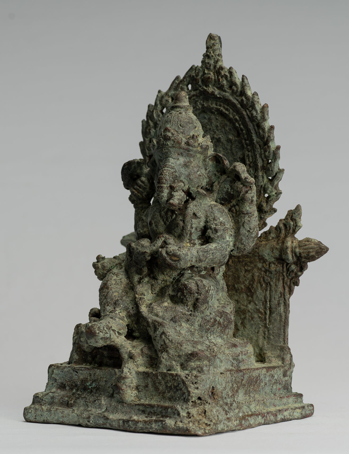 Ganesha Statue-Antike Javanese Style Bronze Seated Indonesian Ganesha Statue-25cm/10 "