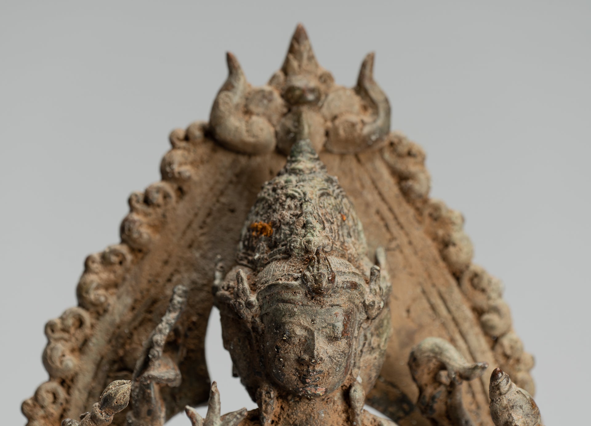 Brahma-Statue – Antike Majapahit-Bronze-Brahma-Statue im indonesischen Stil – 31 cm/12 Zoll