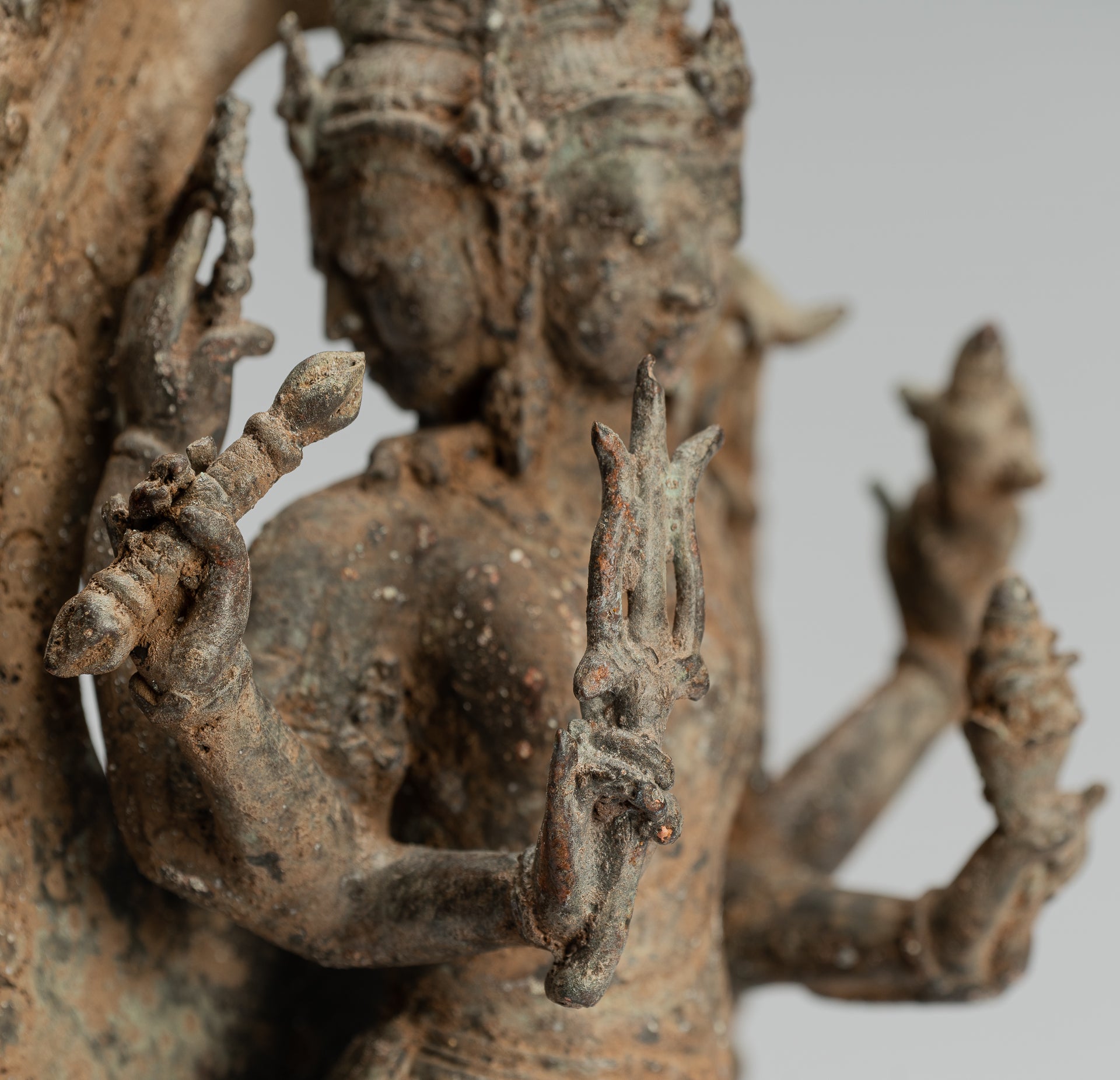 Brahma-Statue – Antike Majapahit-Bronze-Brahma-Statue im indonesischen Stil – 31 cm/12 Zoll