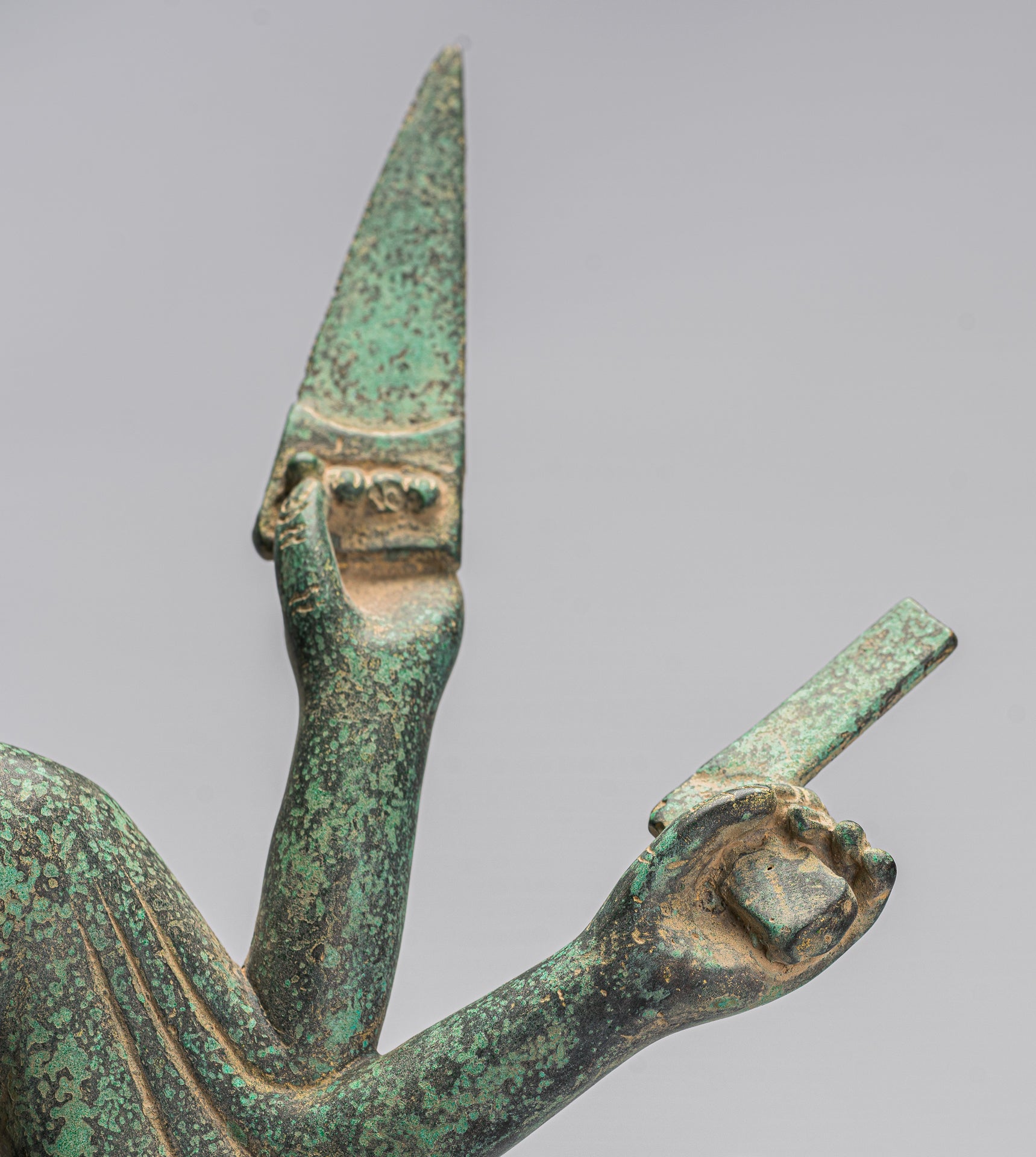 Statue Vishnu - Antique Khmer Style Bronze Bayon Statue Vishnu - 54cm/22 "