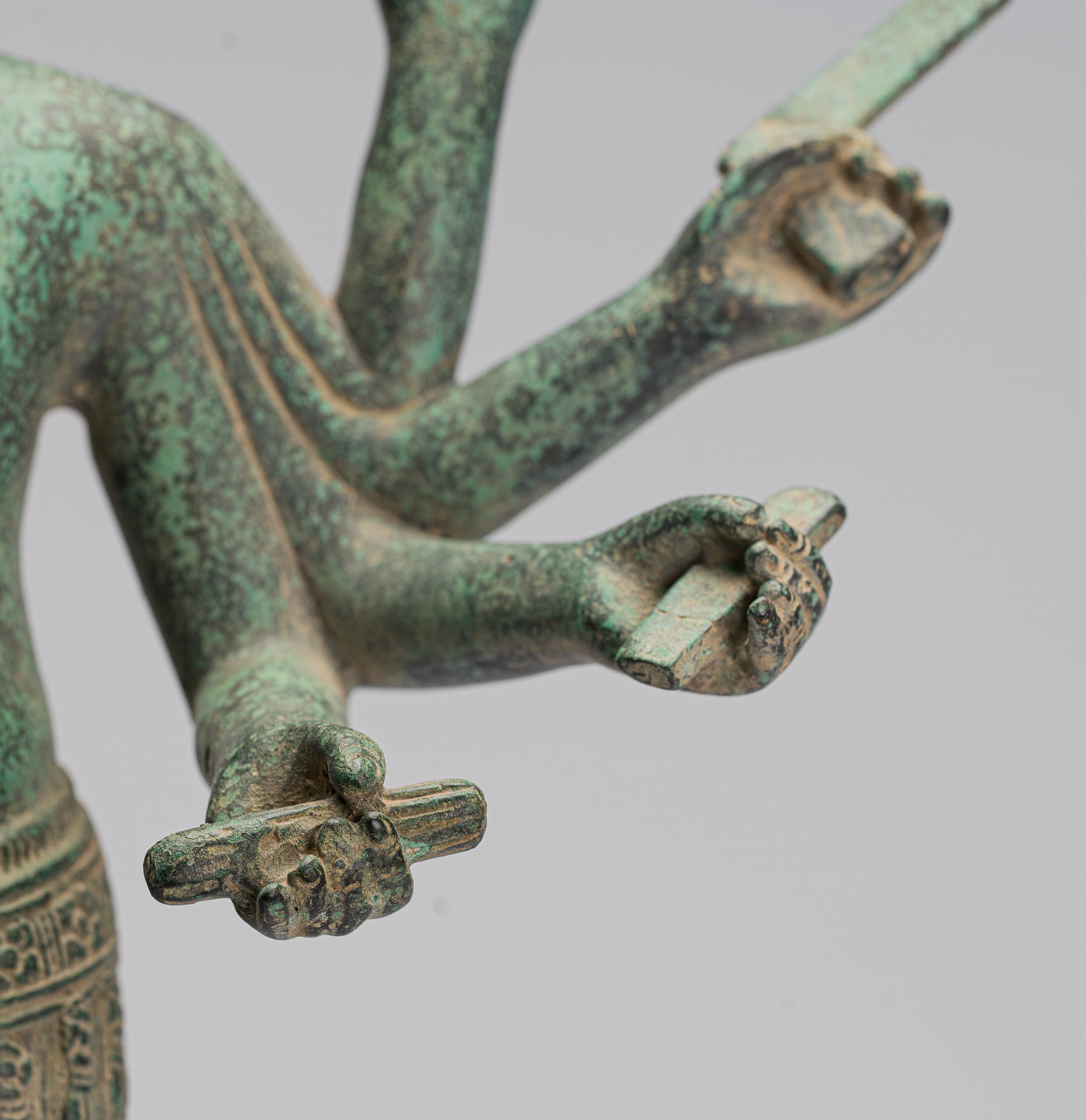 Statue Vishnu - Antique Khmer Style Bronze Bayon Statue Vishnu - 54cm/22 "