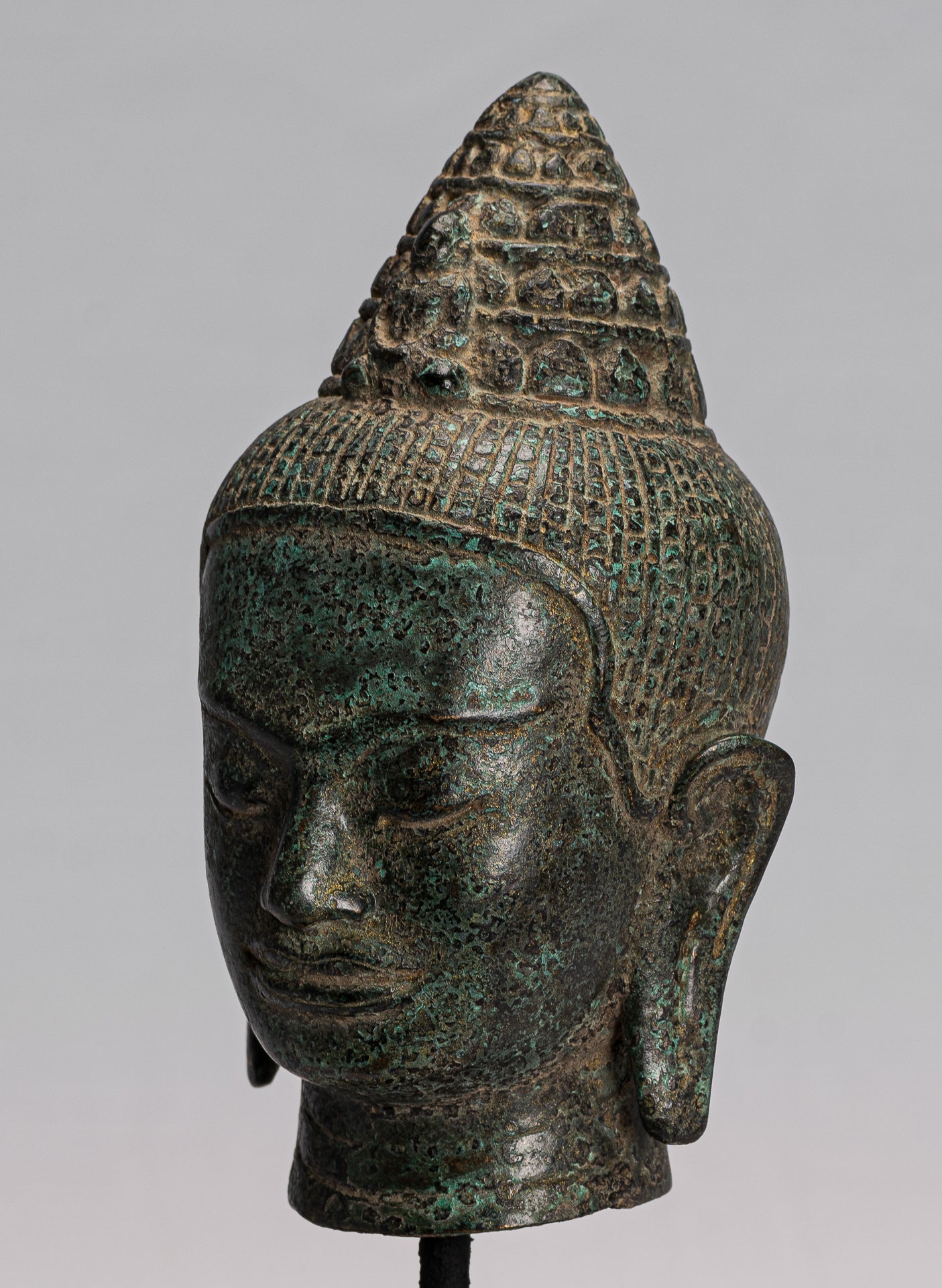 Statua Lokeshvara - Antique Khmer in stile bronzo montato in bronzo a bayon lokeshvara testa - 25 cm/10 "