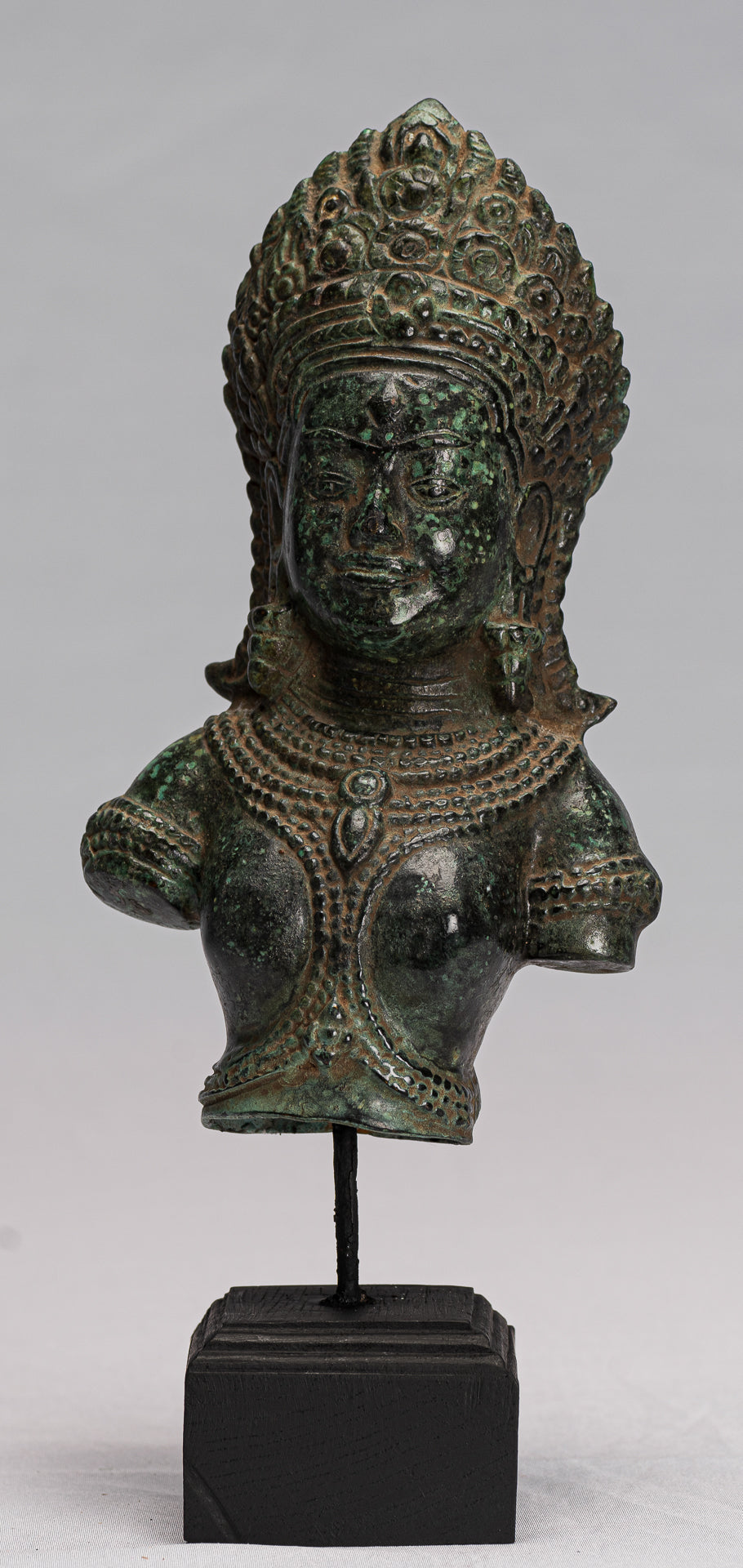 Statua Lakshmi - Antique Khmer Style Lakshmi / Devi Consort of Vishnu Torso - 27cm / 11 "