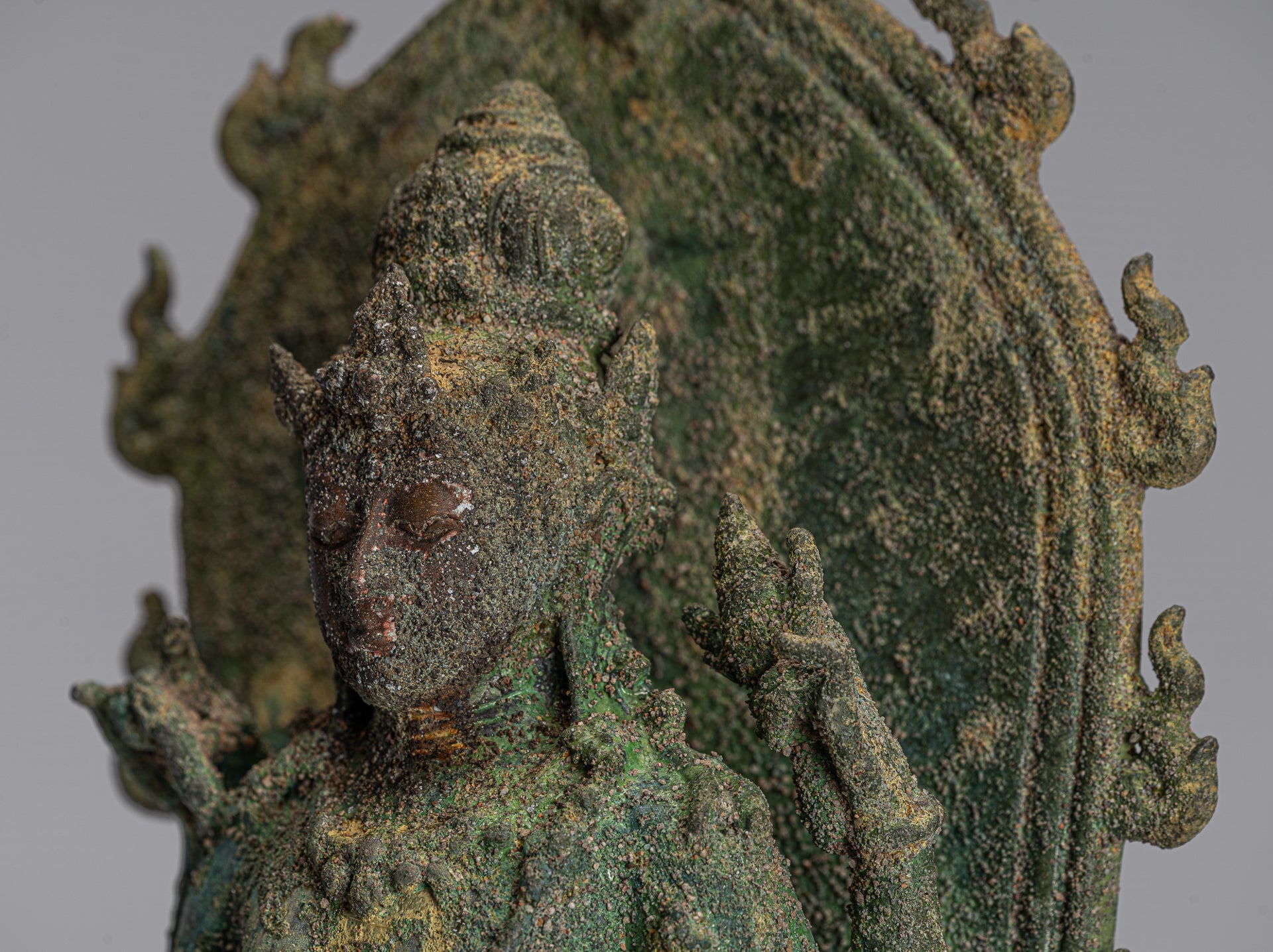 Vishnu - Antique stile indonesiano Majapahit Java in piedi Bronzo Vishnu Statua - 38 cm/15 "