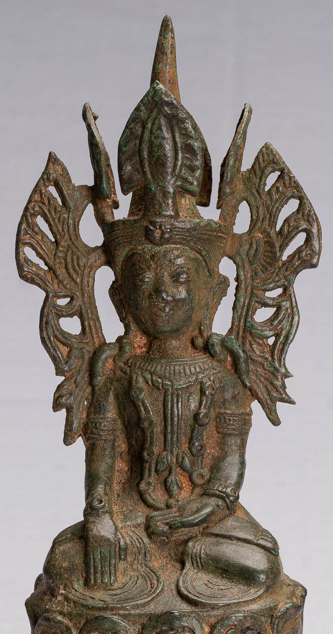 Statue de Bouddha – Statue de Bouddha assis en bronze de style birman antique – 35 cm.