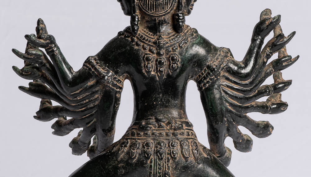 Antique Khmer Style Standing Bronze Bayon Hevajra Statue - 43 cm/17 "di altezza