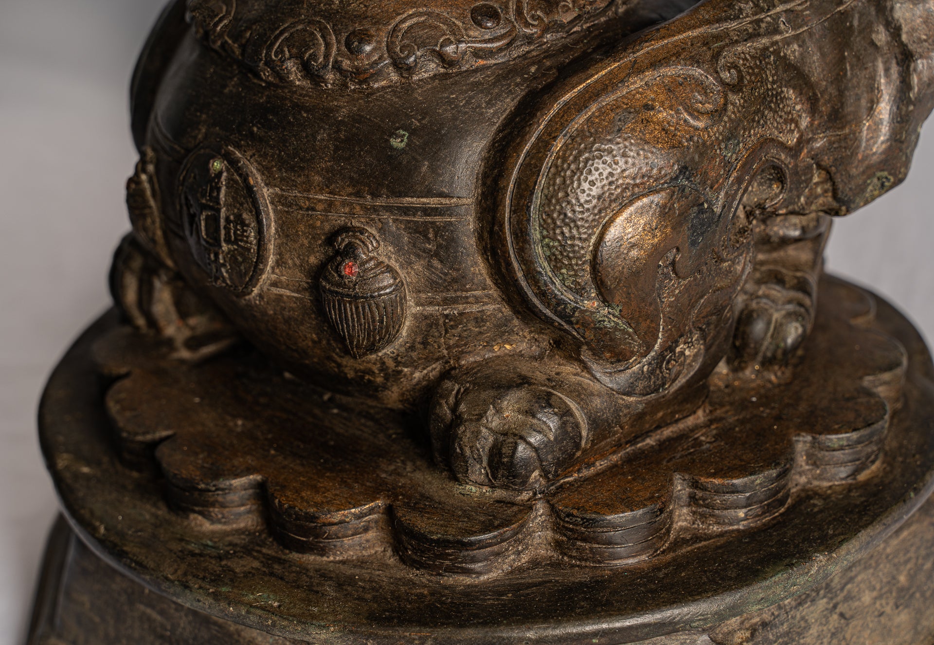 Antique chinois Temple gardien lion Fu chien reine Lion - 37cm / 15 "