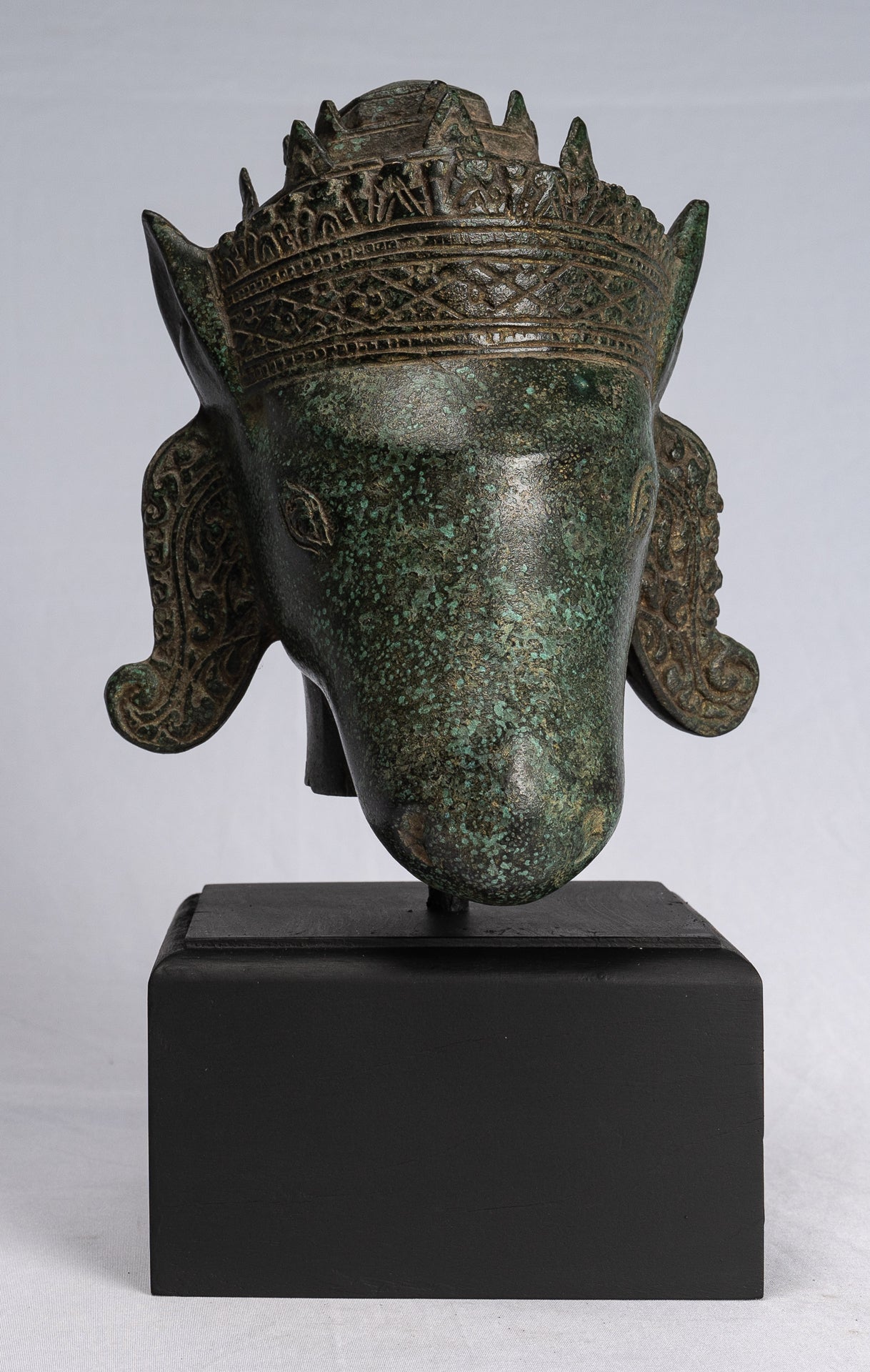 Antikes Bronze-Hayagriva-Kalkin-Pferd von Vishnu im Khmer-Stil – 25 cm.