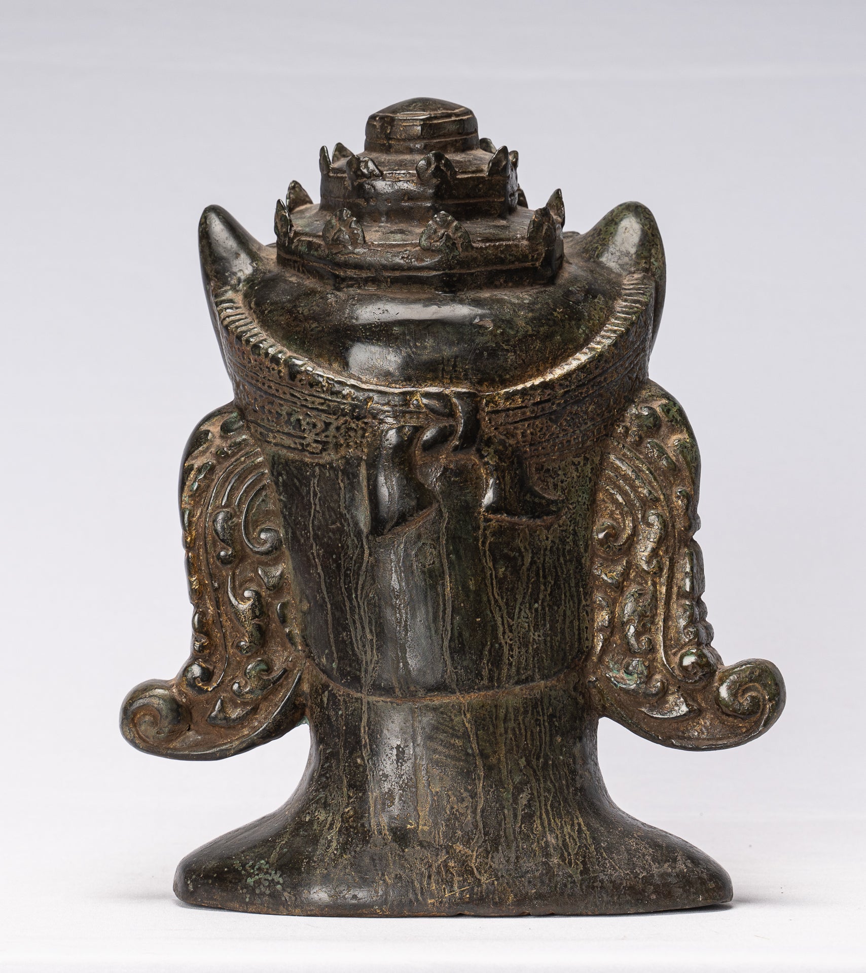 Antikes Bronze-Hayagriva-Kalkin-Pferd von Vishnu im Khmer-Stil – 29 cm.
