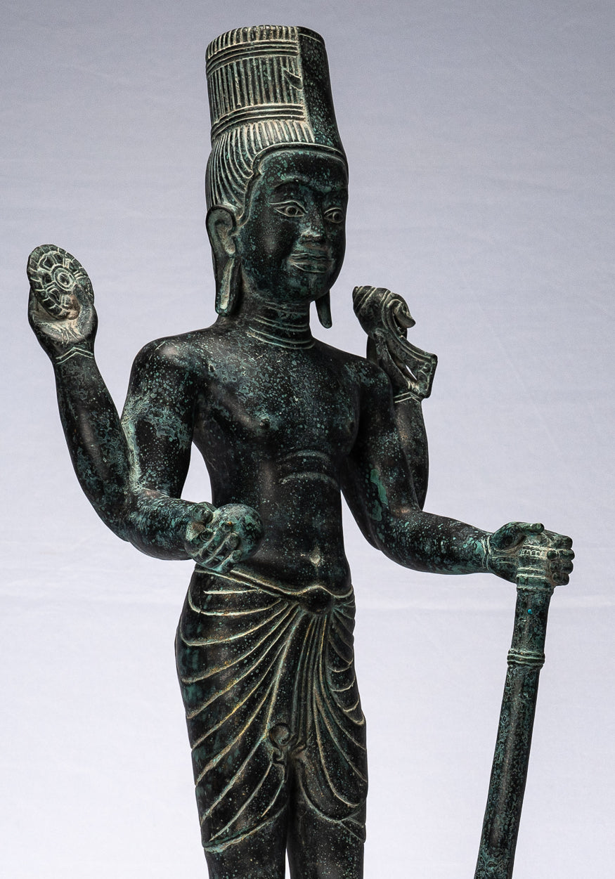 Harihara – Antiker Bronze-Khmer-Hari-Hara oder Vishnu und Shiva im Phnom-Da-Stil – 57 cm.