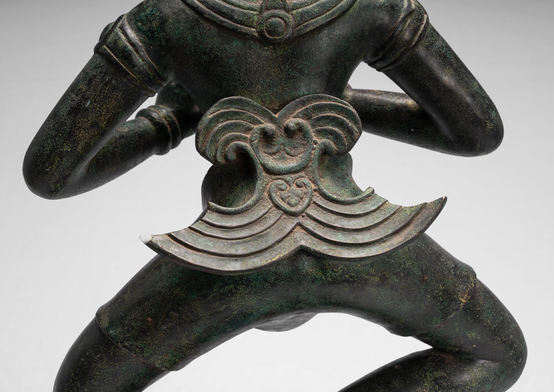 Antique Khmer Style Baphuon Bronze Dancing Apsara o Angel Statue - 85cm/34 "