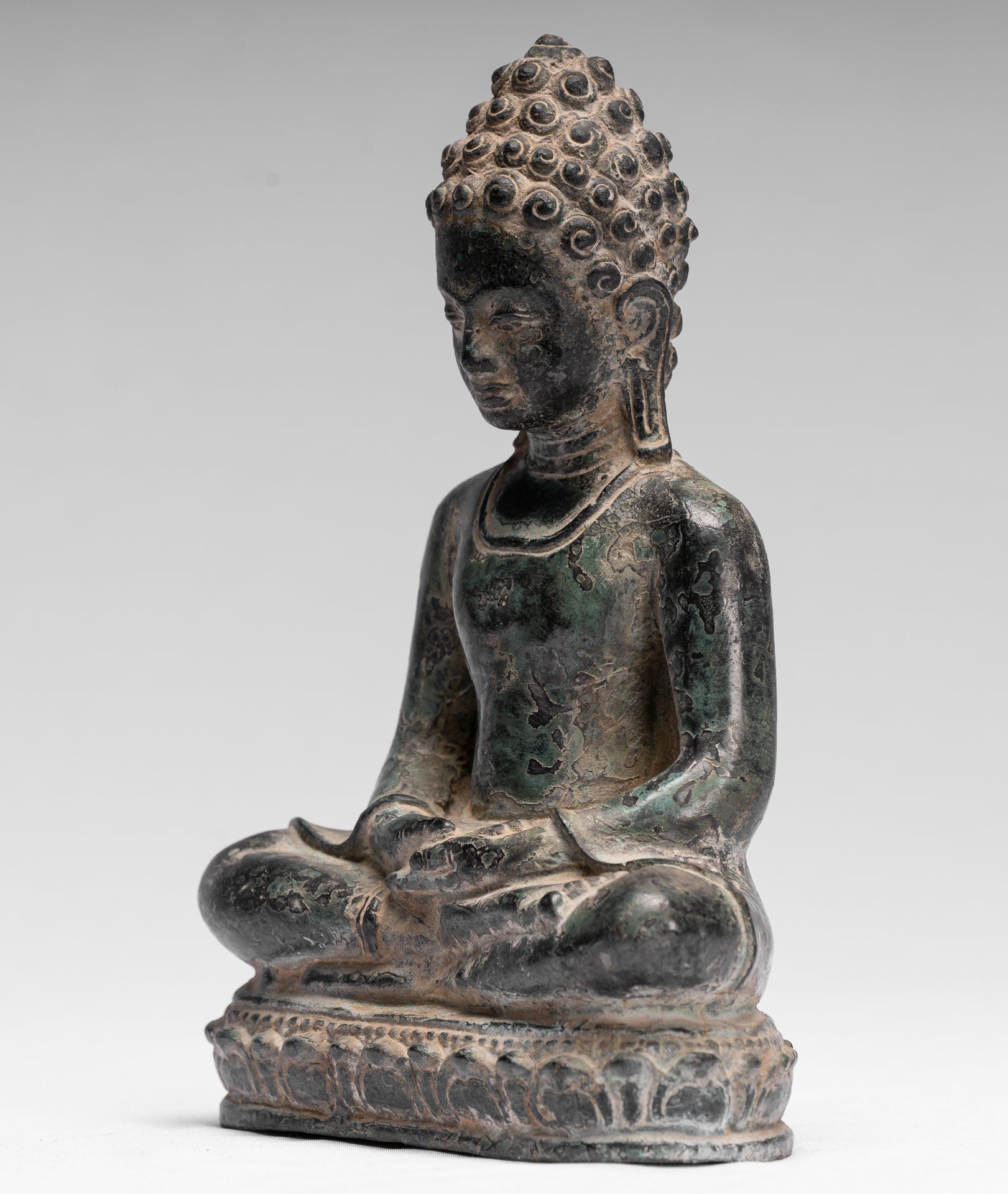 Statue di Buddha - Antique Khmer Style Seduto in bronzo da Phnom Da Meditation Statue Buddha - 20 cm/8 "