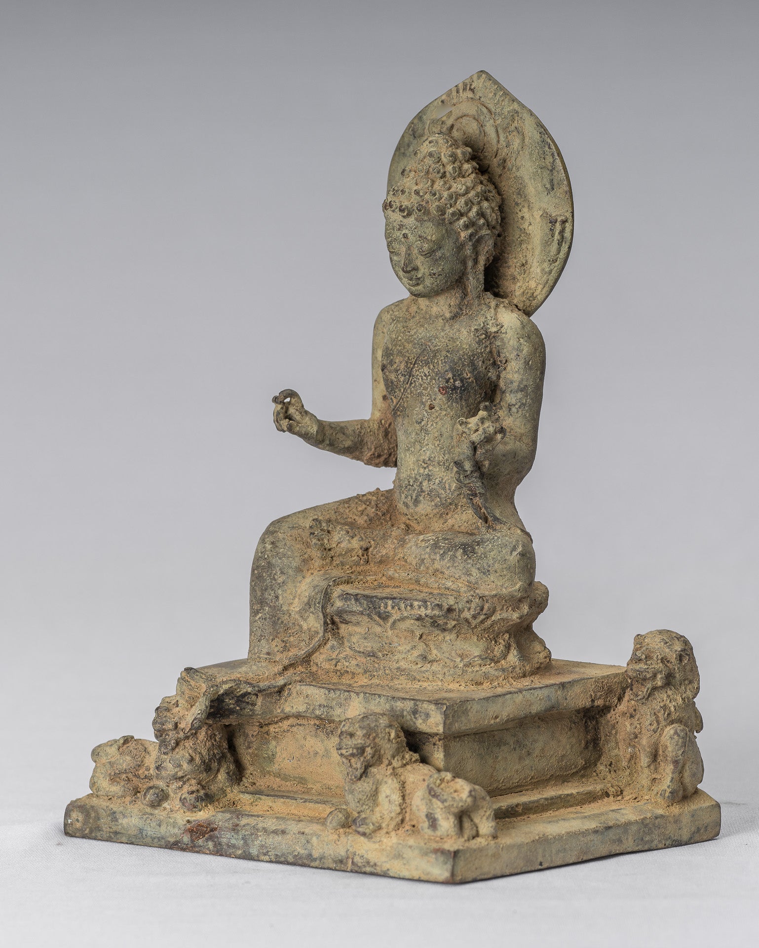 Statue di Buddha - Antique in stile indonesiano seduto bronzo giavanese insegnamento Buddha - 18 cm/7 "