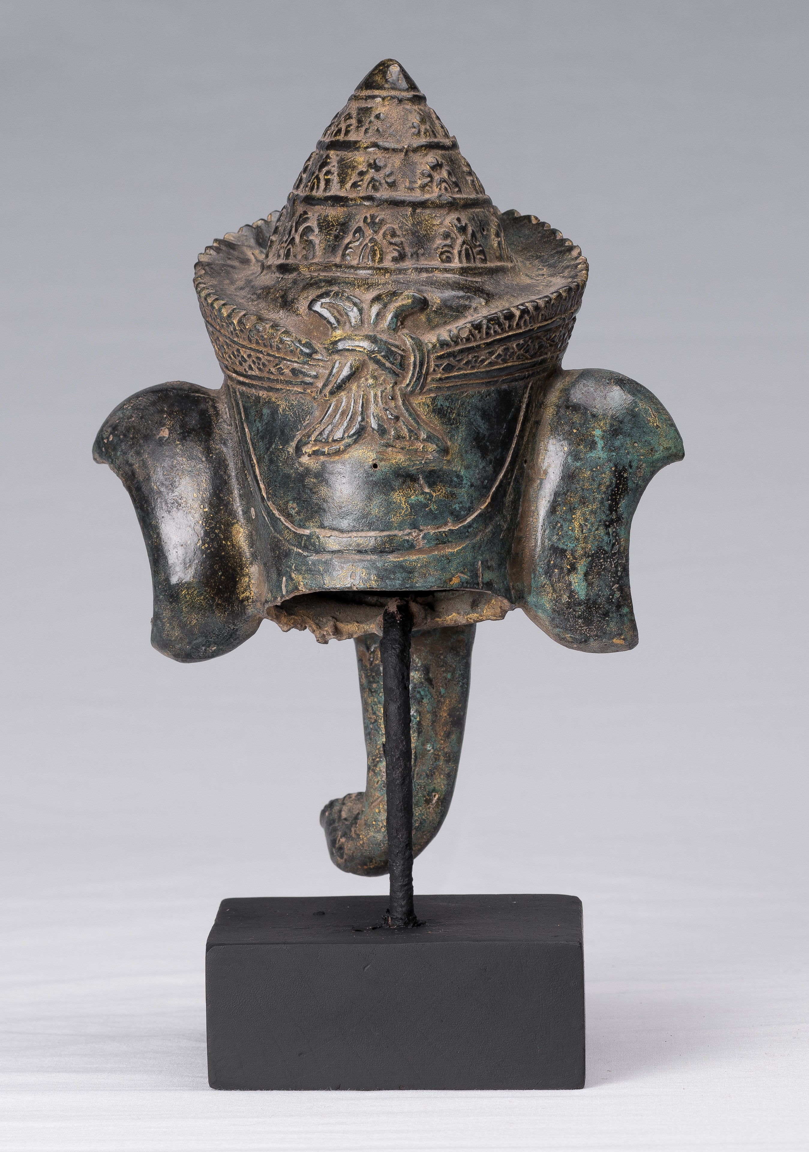 Elefante - Antique Khmer Style Monted Bronze Bayon Style Elephant Statue - 29 cm/12 "di altezza